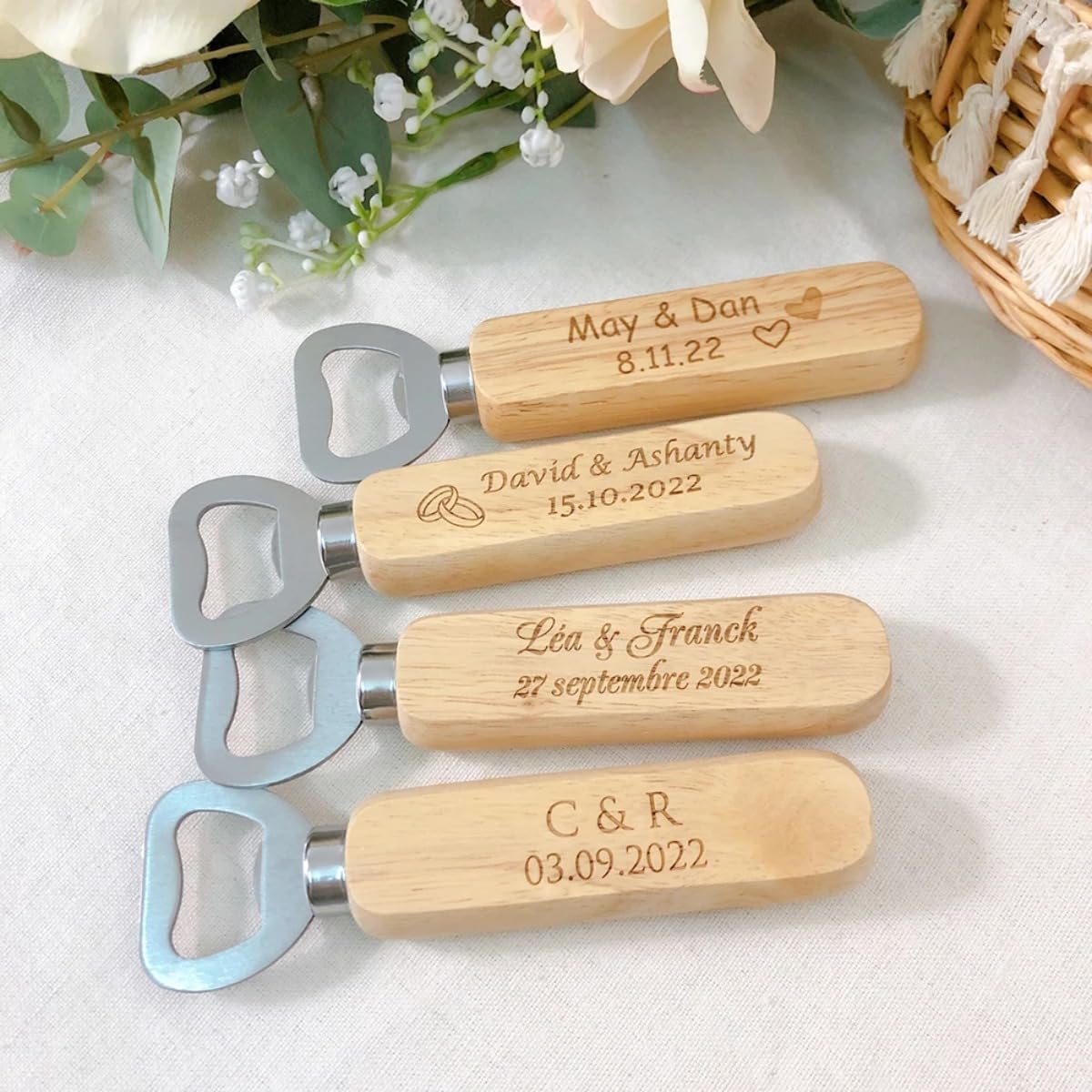 Abrebotellas de madera grabados personalizados, recuerdo de boda, fiesta, abrebotellas de cerveza de madera personalizados (40 unidades)