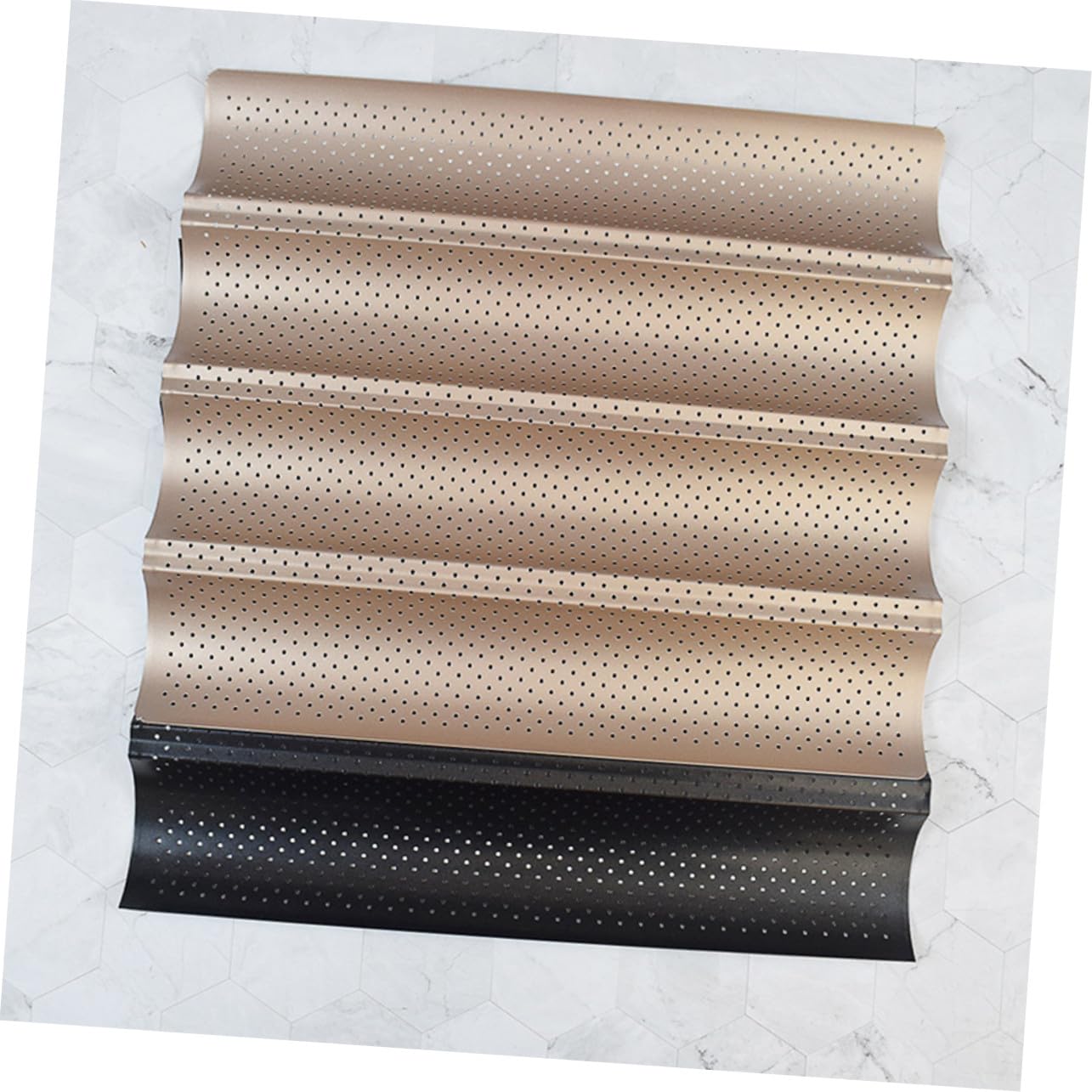 Baguette Backform Perforiertes Backblech aus Hitzebeständigem Material Antihaftbeschichtetes Französisches Brotbackblech für Ofen Wiederverwendbar und Leicht zu Reinigen