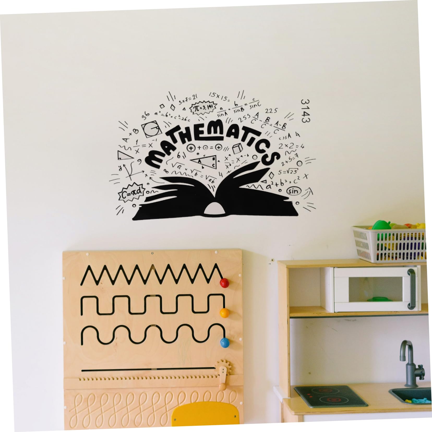 VILLCASE 4 Fogli Adesivo Murale Decorativo Tematica Matematica per Amanti Della Matematica Sticker Murale per Scolastiche Design Creativo e Accattivante Facile da Applicare