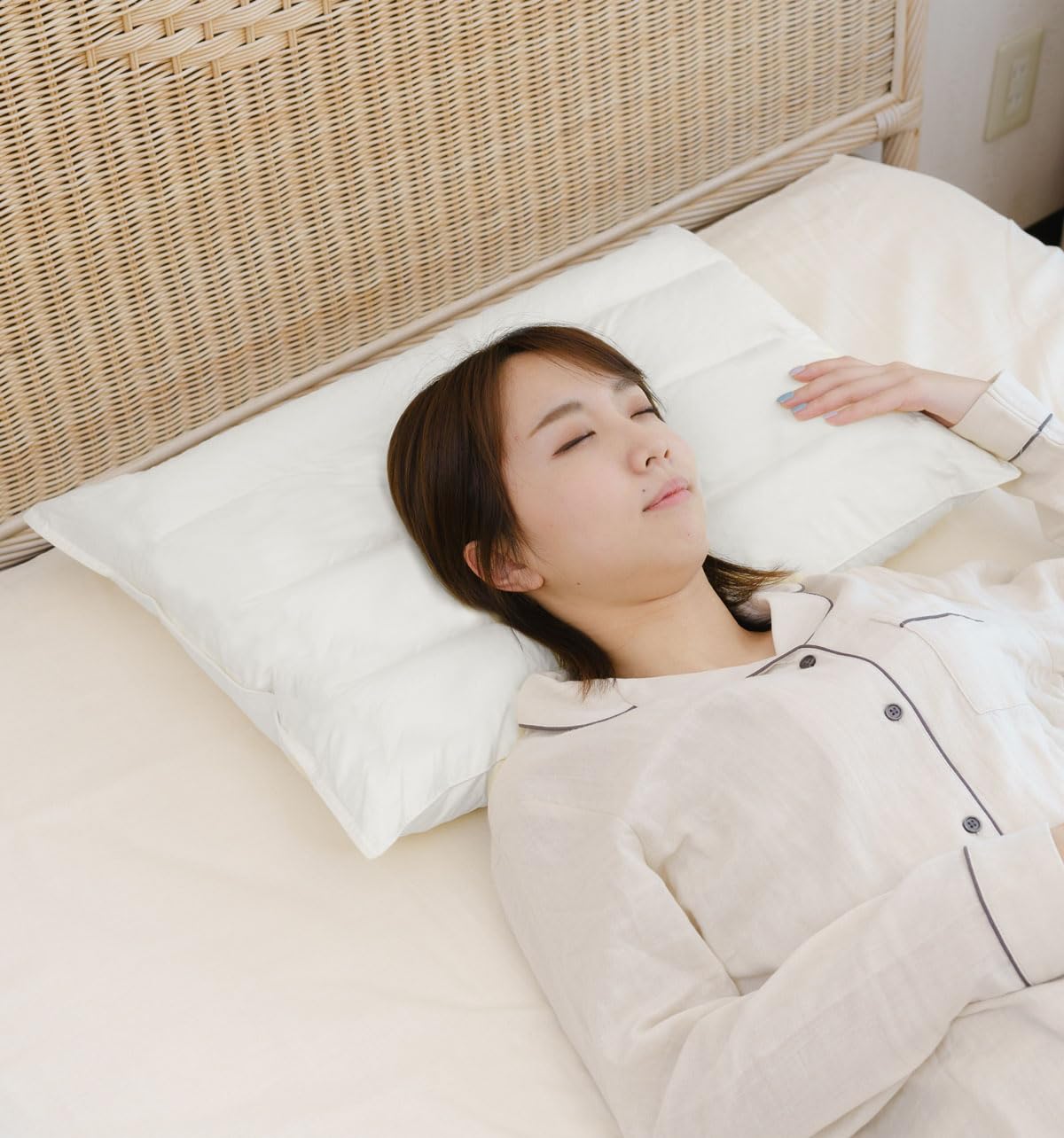 Amazon｜丸八真綿グループ マシュマロパイプ枕 Sleep Artist 丸八