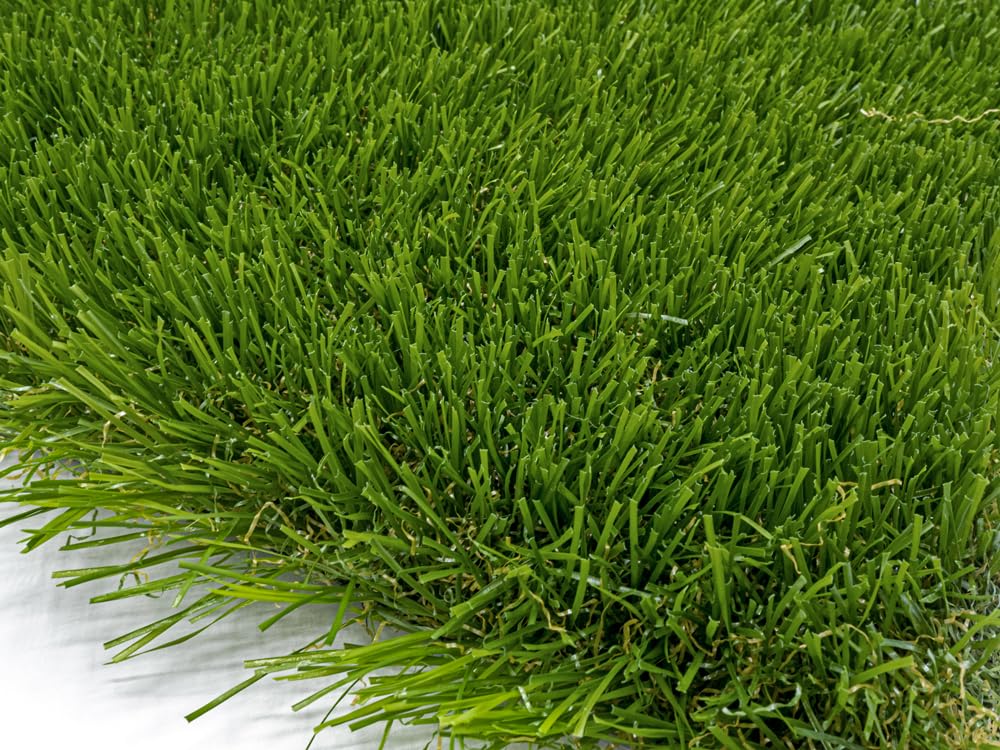 Gazon synthetique CAMILLE 45 mm. Rouleau 2 x 5 m. 10 m2. 45 mm hauteur. Le plus naturel. Unique et incroyable. Vert