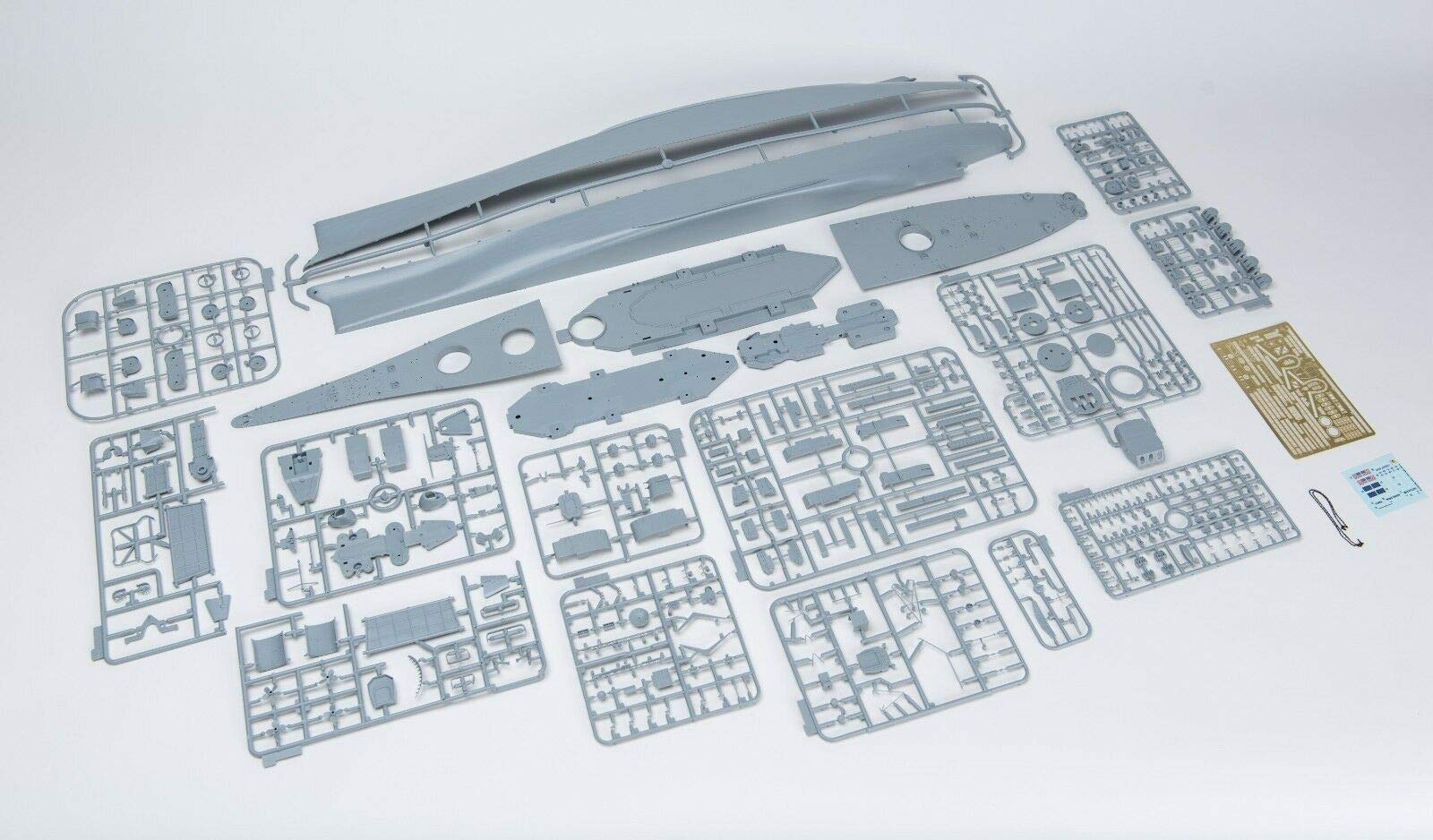 Amazon | ベリーファイア 1/350 アメリカ海軍 戦艦 ウィスコンシン BB