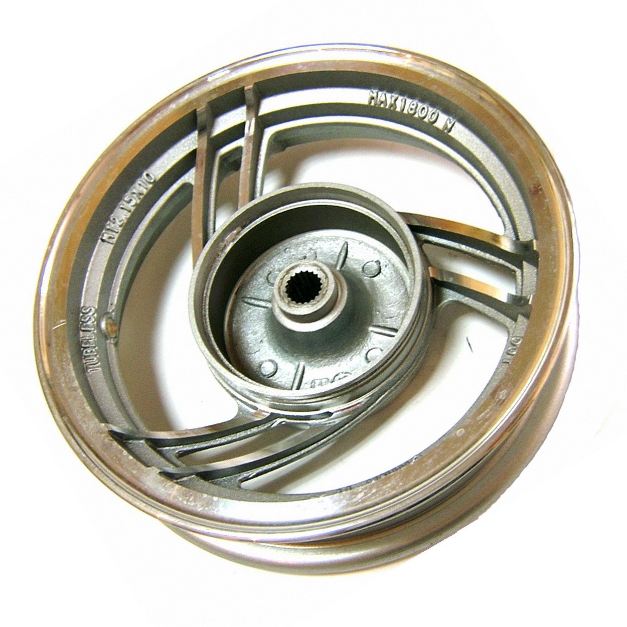 ALU FELGE CHINA ROLLER HINTEN in 2.15 x 10 im 3-Speichen Design (Trommelbremse) für BAOTIAN BT49QT BT50QT Benzhou City Star YY50QT AGM GMX 50 JINLIN JL50QT JINAN QINGQI QM50QT REX RS CHINA ROLLER GY6