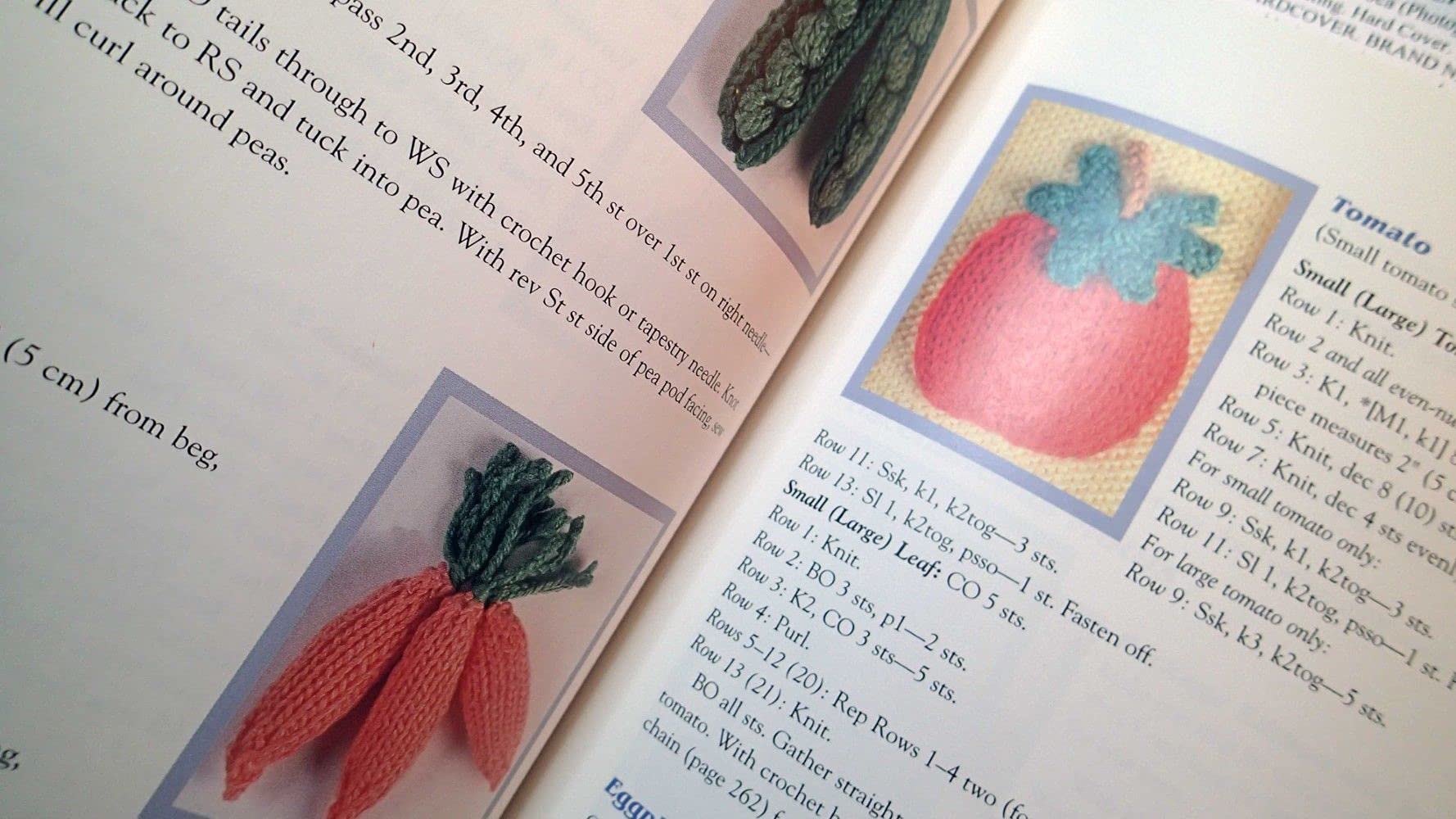 Nicky Epstein's Knitted Embellishments: 350 Appliques, Borders, Cords and More!