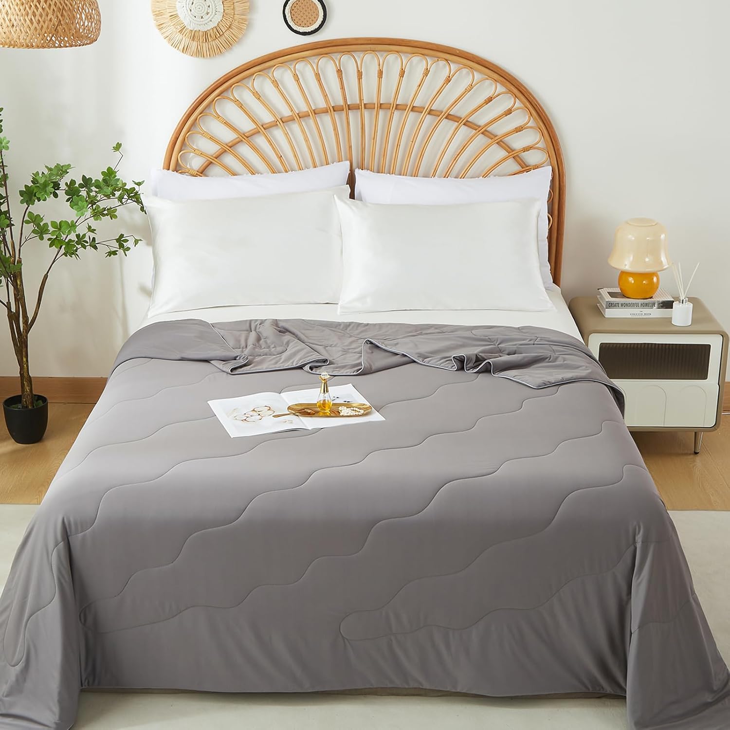 MorroMorn Cooling Comforter King Size, Cooling Blankets for Hot Sleepers and Night Sweats, All Season Bedding Breathable Lightweight Quilt Silk Smooth Cold Soft, 104x90 Inches, Cool Grey