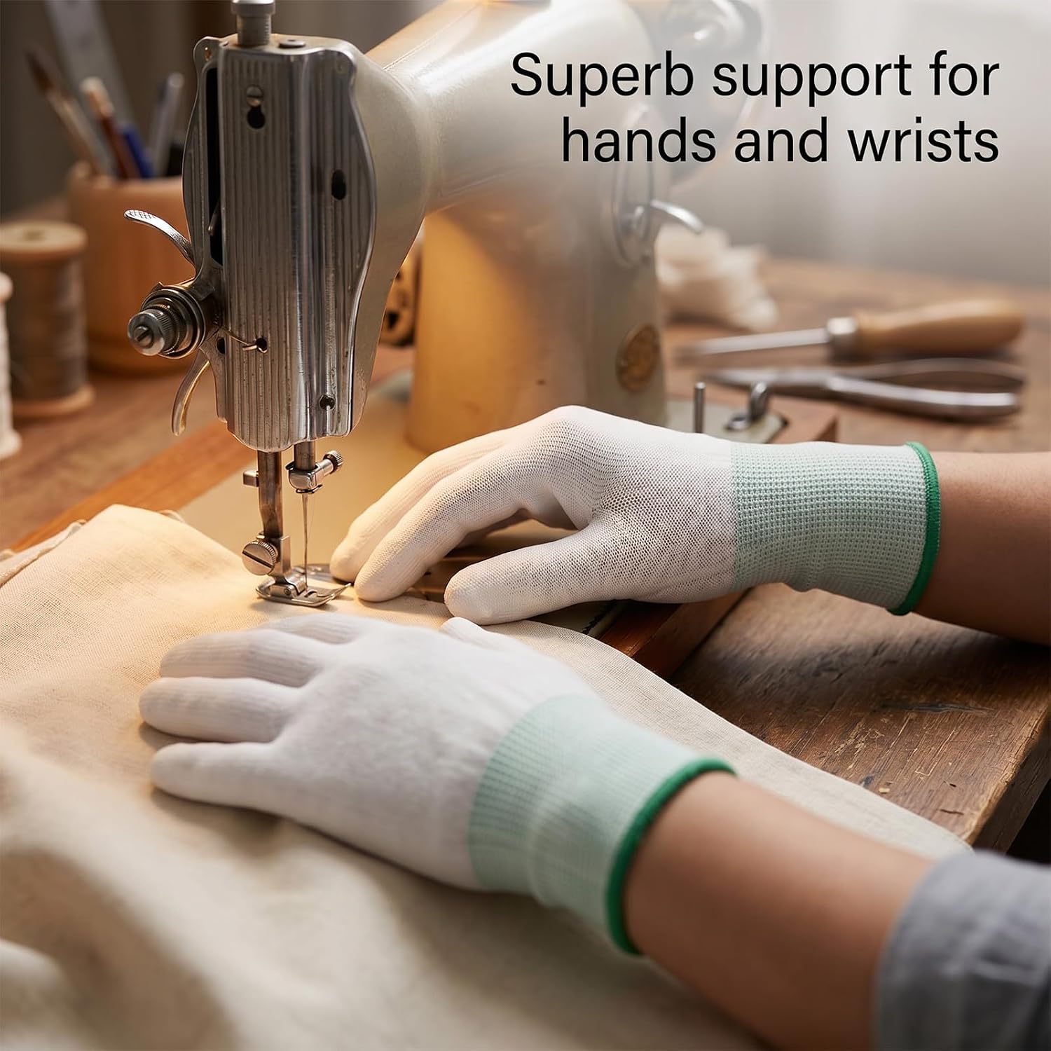 4 Pcs Quilting Gloves for Quilters, White Quilting Gloves for Free-Motion Sewing Machine Glove Lightweight Nylon Fabric Glove for Free-Motion Quilters Sewing Crafting, 2 Pairs