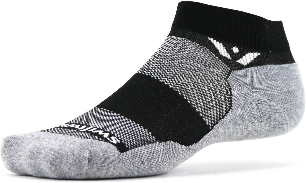 Swiftwick- MAXUS Ankle Golf & Running Socks, Maximum Cushion