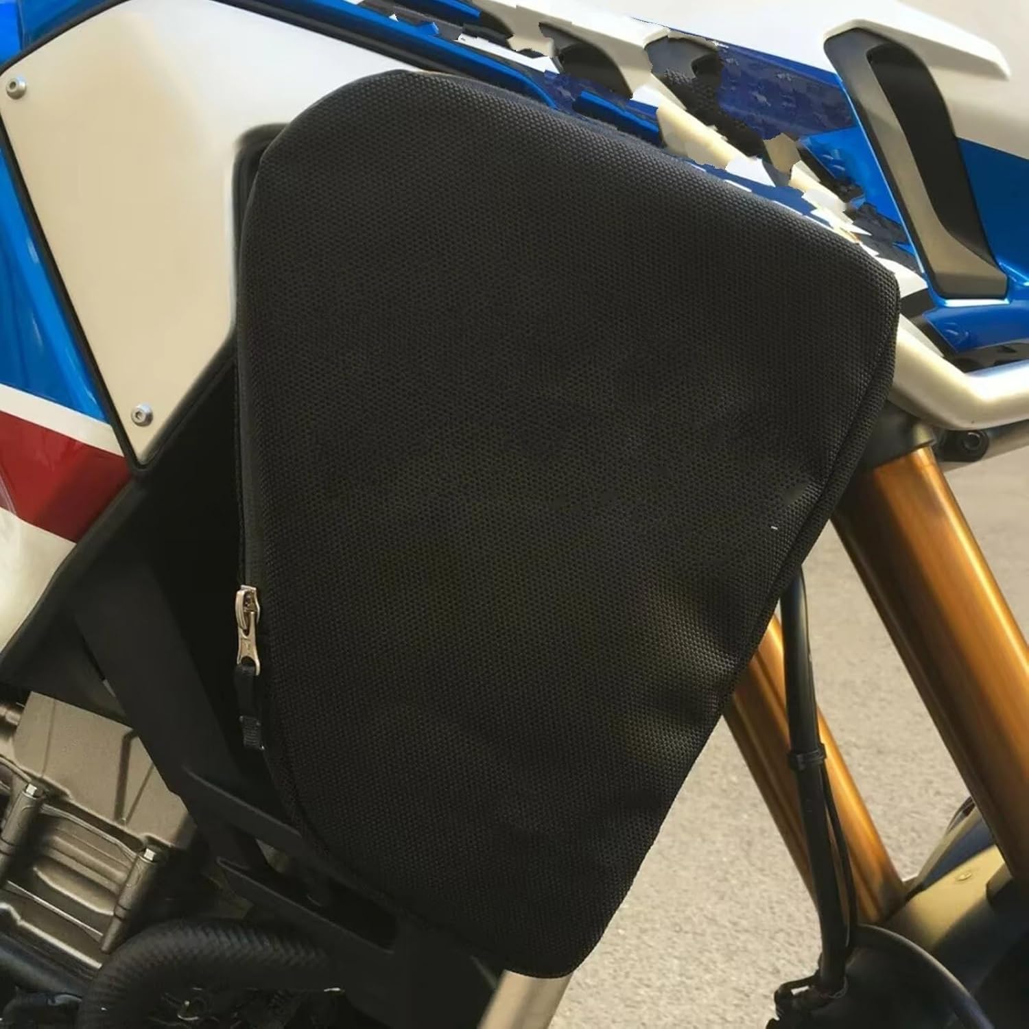 バイク用 サドルバッグ CRF1000L CRF 1000 L アフリカツイン テネレ700 に適し XTZ700 XTZ 700 荷物収納バッグ  Compatible With CRF1000L For Africa For Twin ツインサドルバッグバンパー Amazon | オートバイの サドルバッグ  オートバイパニアバッグケース荷物バッグ ... オートバイ用サドルバッグ Compatible With CRF1000L For Africa For Twin For CRF