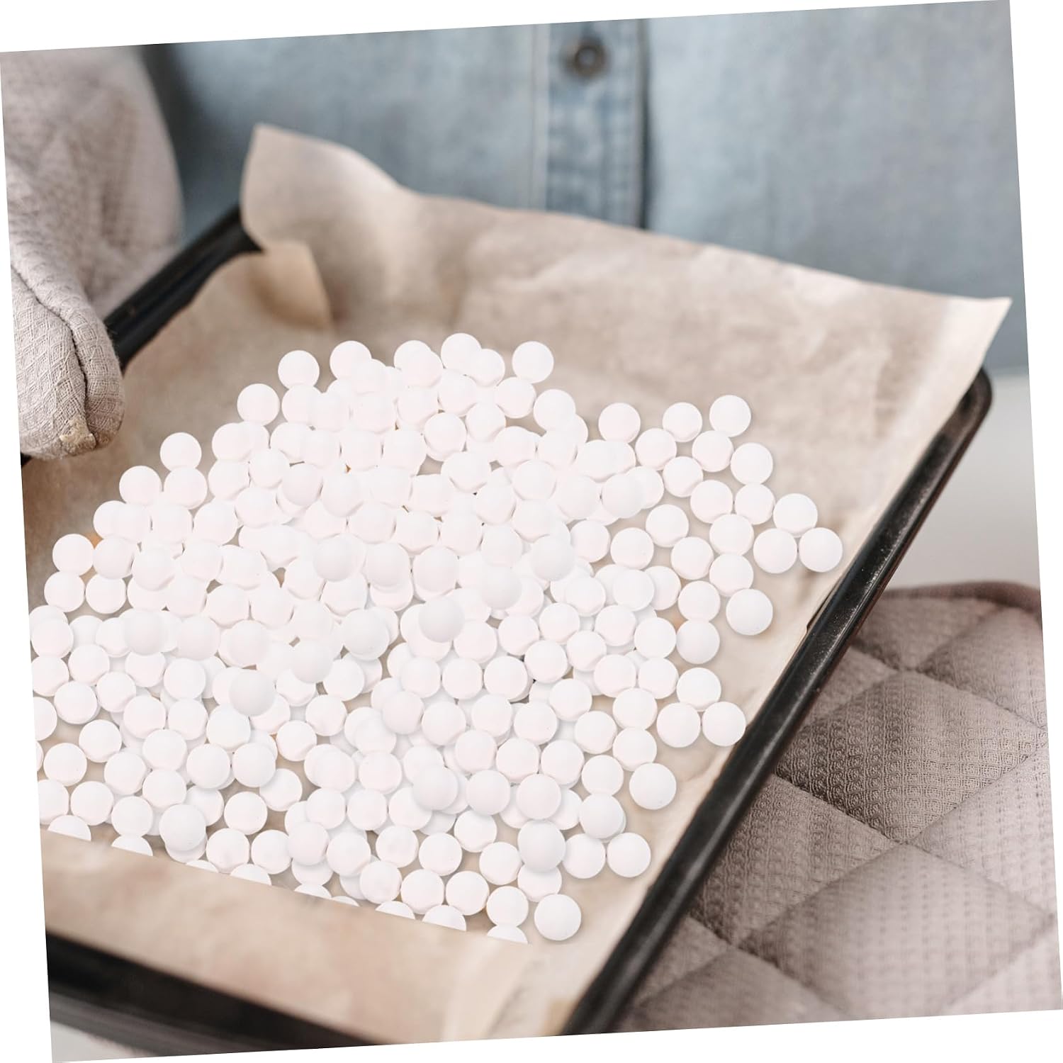 Hemobllo 500g Reusable Baking Beans Ceramic Baking Beads for Pies Tarts and Pastry Crusts Pet Bottle Achieve Baked Crusts Without Shrinking Air Bubbles