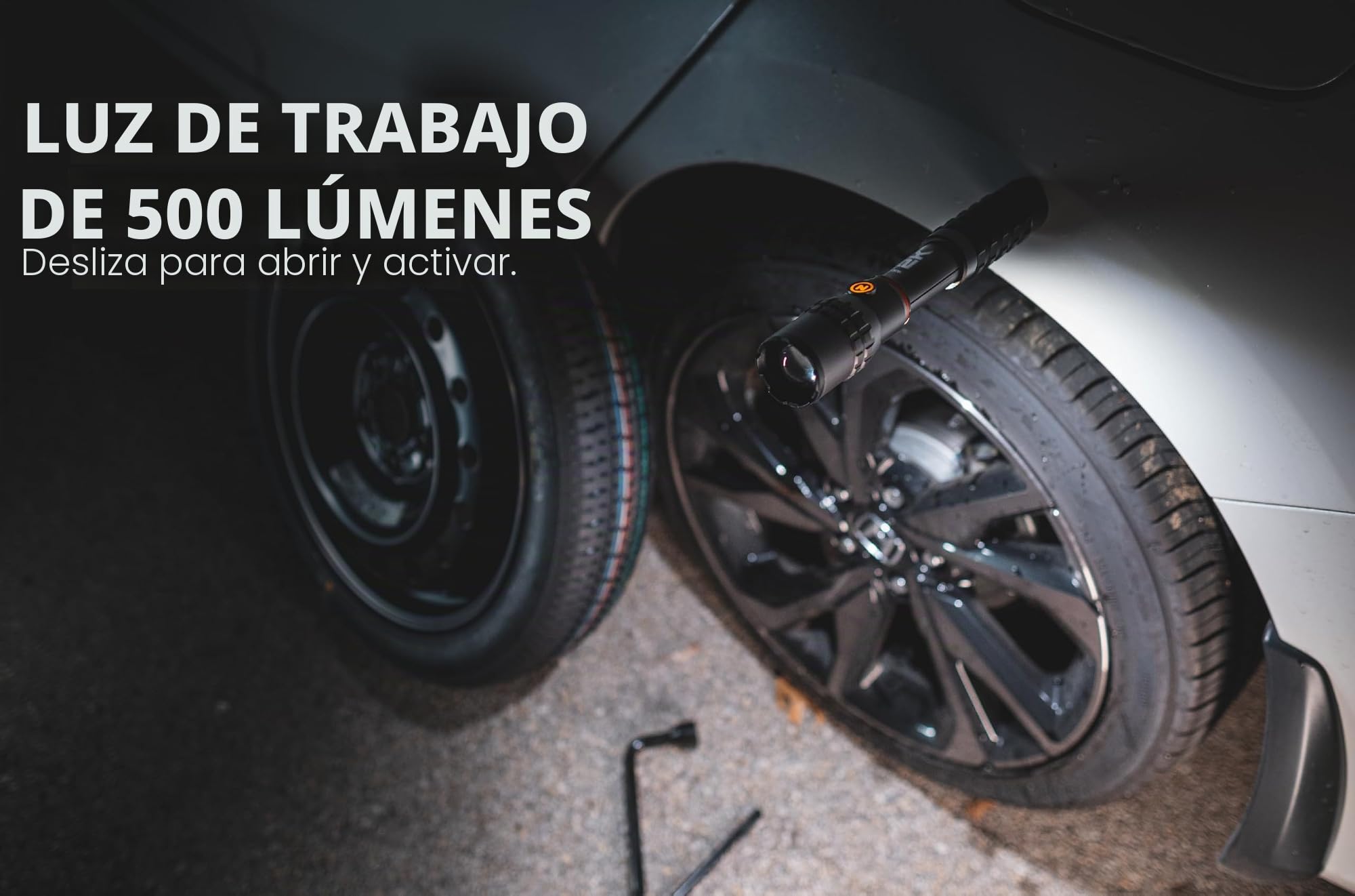 NEBO Slyde King 2K Black Line Linterna y Luz de Trabajo – 2.000 Lm Linterna + 500 Lm COB | Zoom 4x | 6 Modos | IPX7 | Base Magnética | Atenuable | Direct-to-Red | USB-C | 453g | Acabado Negro Mate
