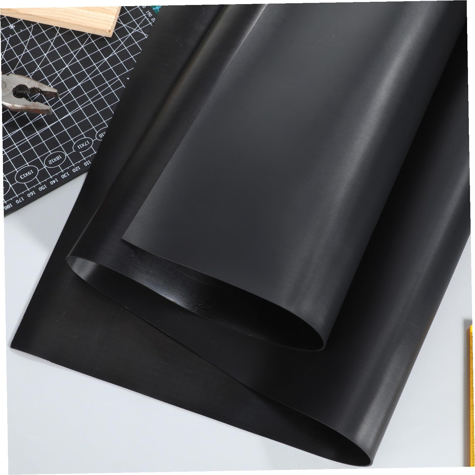 Tapis de Table Résistant à Chaleur Antistatique en Caoutchouc Noir