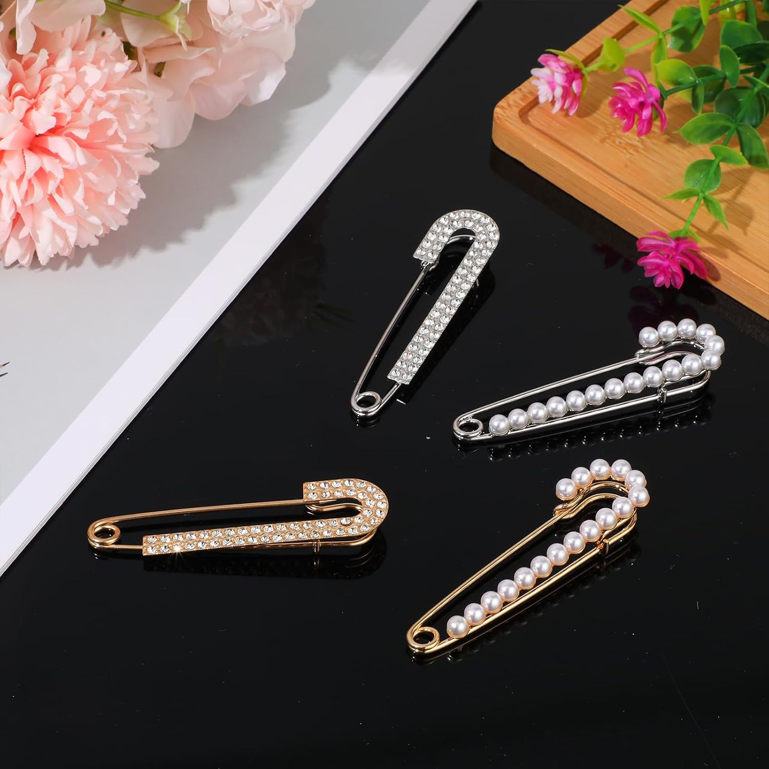 4Pcs Decorative Safety Pins for Clothing, Ymapinc Large Pearl/Rhinestone Pins, Gold & Silver Fancy Brooch, Fashion Pearl Pin for Scarf Shawl Shirt Dress, Cute Rhinestone Brooch Pin Charms