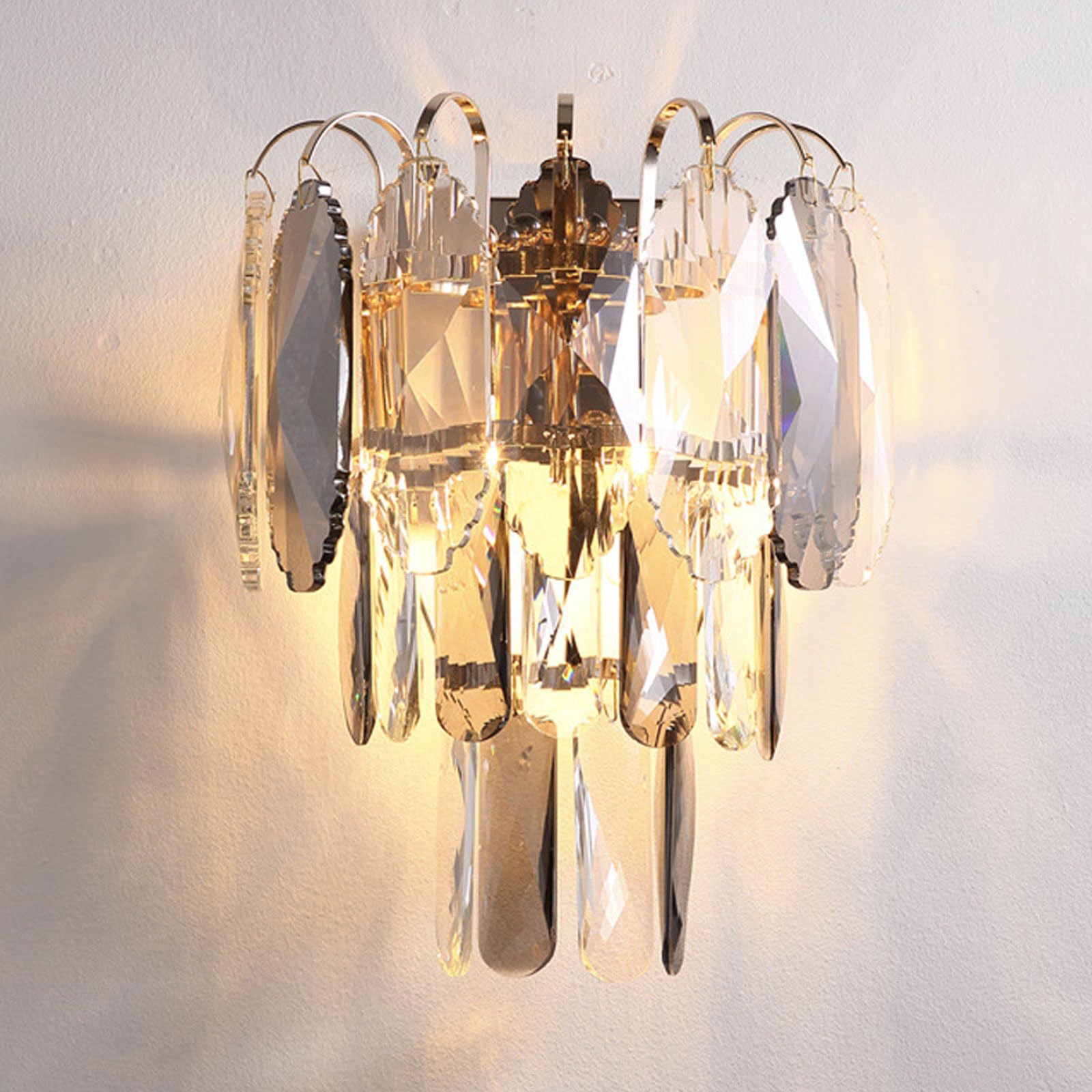 AWEITG Crystal Wall Lantern - Golden European Style Indoor Sconce for Living Room, E14 Base, Anti-Rust Metal