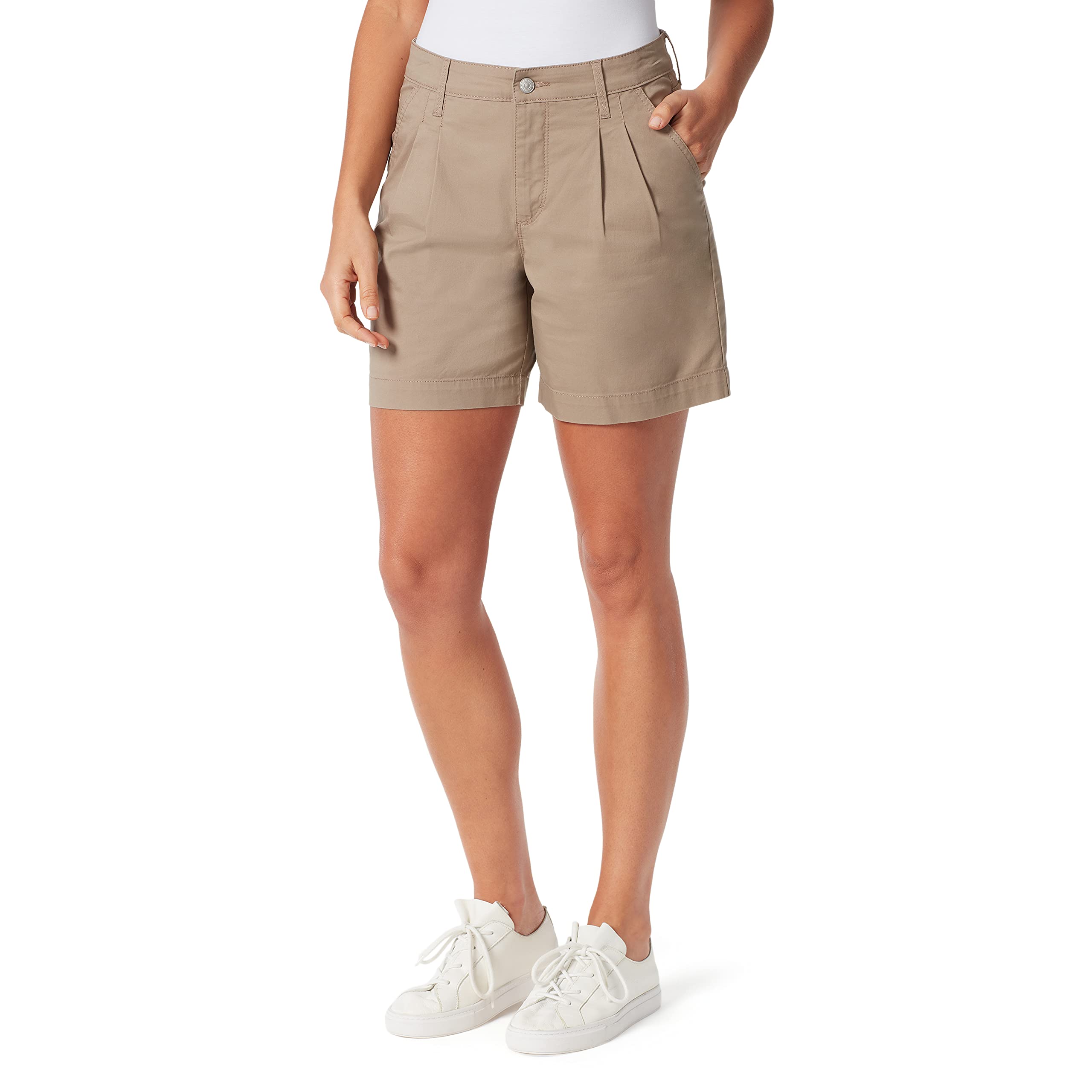 Gloria Vanderbilt Women's High Rise 6" Inseam Pleated Short