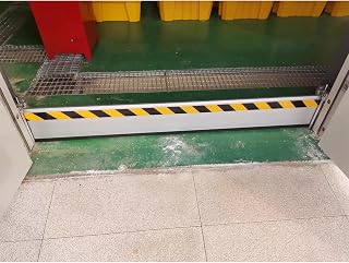 Heavy Duty Aluminum Baffle with Reflective Warning Strip, 20cm Tall Flood Barriers for Doors, Garage/Hospital/School/Driveway/Warehouse Temporary Dams(Silver-Internal Mount,90cm(3.0ft))
