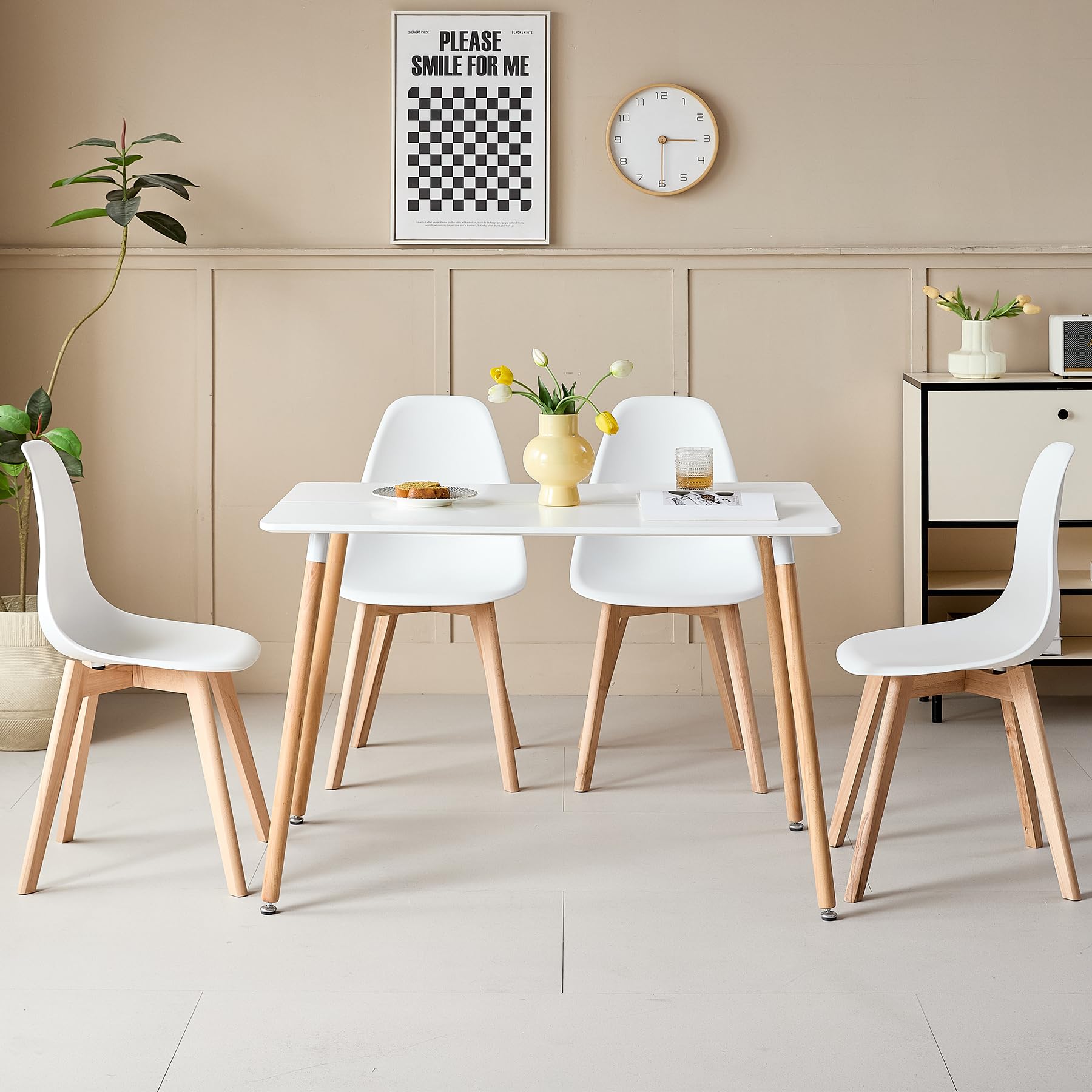 Mesa de Comedor con 4 Sillas - Mesa 110x70x74cm (Tablero de MDF + Patas de Haya) y Sillas de PP con Patas de Haya, Estilo Escandinavo (Blanco-CZ)