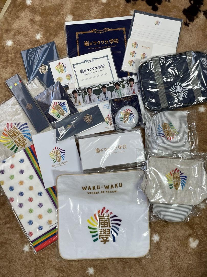 嵐 - 嵐のワクワク学校2019 グッズ７点セット Amazon.co.jp: 嵐 ワクワク学校2019グッズ 5点 バッグ タヲル