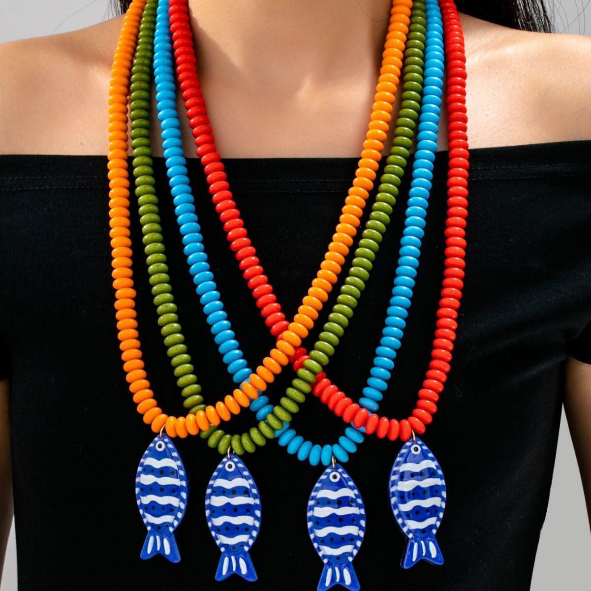 Colorful Beaded Fish Necklace for Women Boho Long Resin Beaded Necklaces Chunky Acrylic Fish Pendant Necklace Handmade Beads Charm Jewelry
