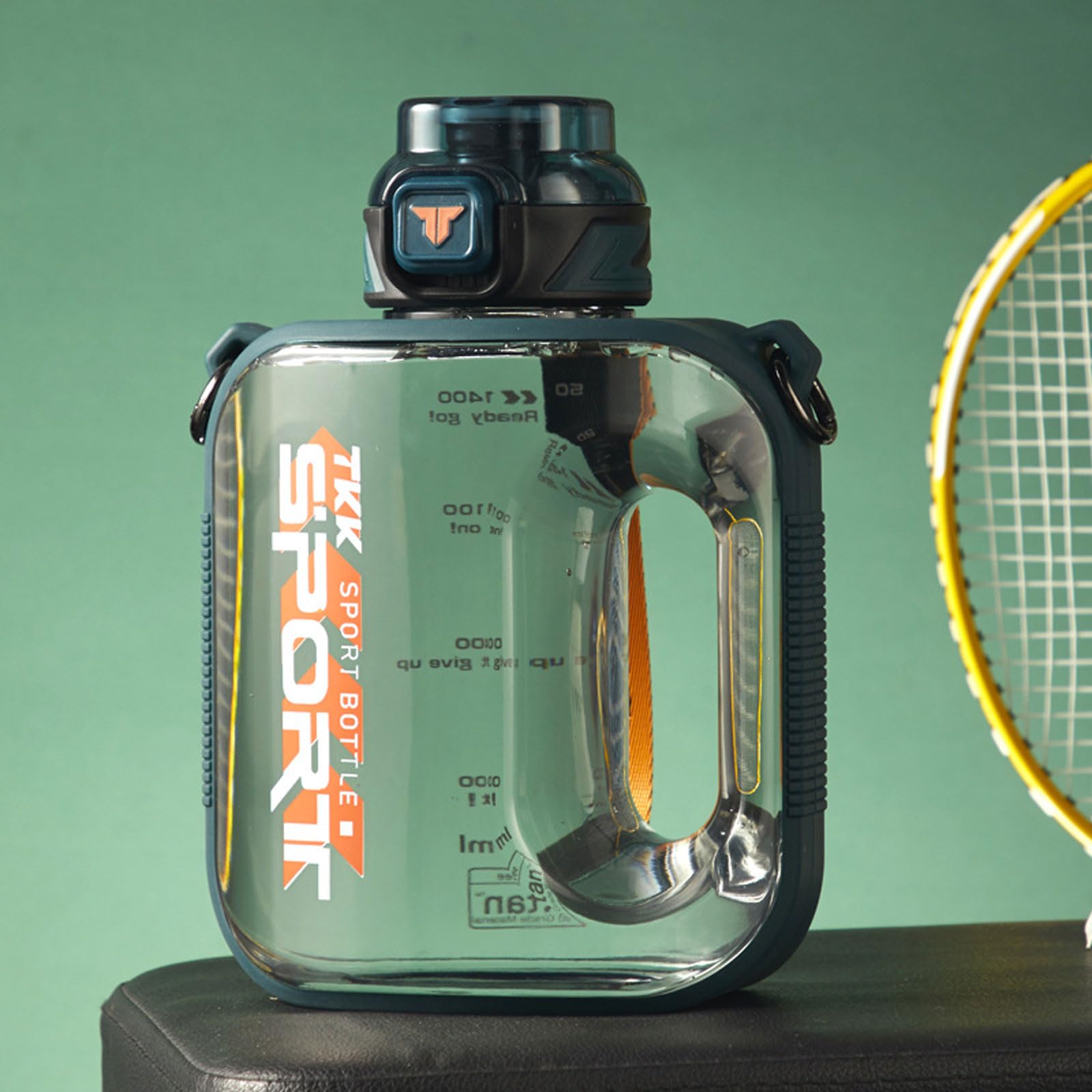Bouteille d'eau, Gourde Graduée, avec Paille, Bouteille de Sport, sans BPA, avec Poignée, Bouteille d'eau Étanche, idéale pour Le Sport, Les Sports de Plein air,Vert,1000/1600/2000mL