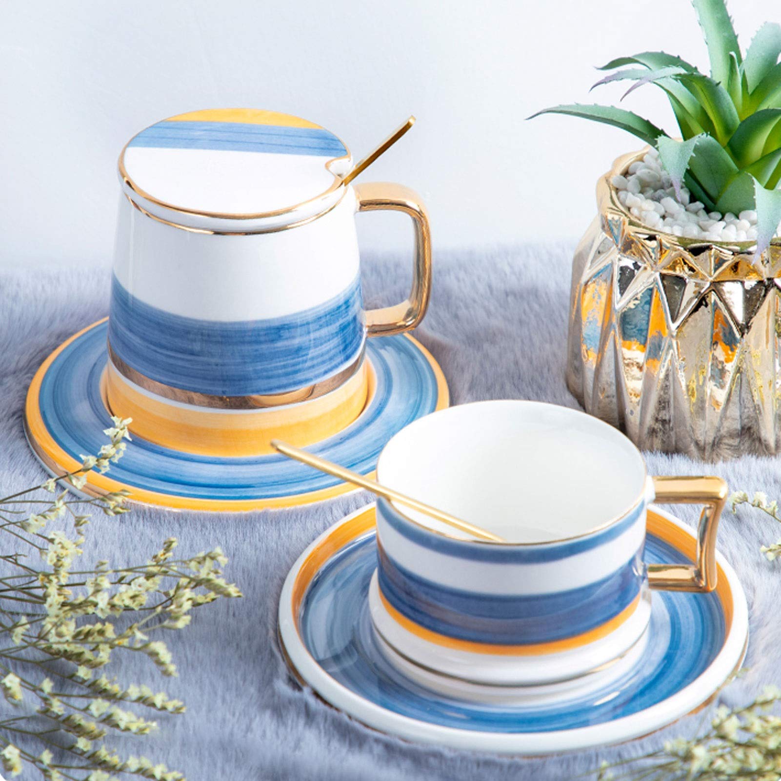 Kaffeetassen Kleiner Luxus-Tasse der europäischen Stil-Tasse Unterglasur-Kaffeetasse Handgemalte zweifarbige Kollegen-Keramik-Tasse mit Deckel und Löffel, die erste Wahl für Familien Kaffeetasse