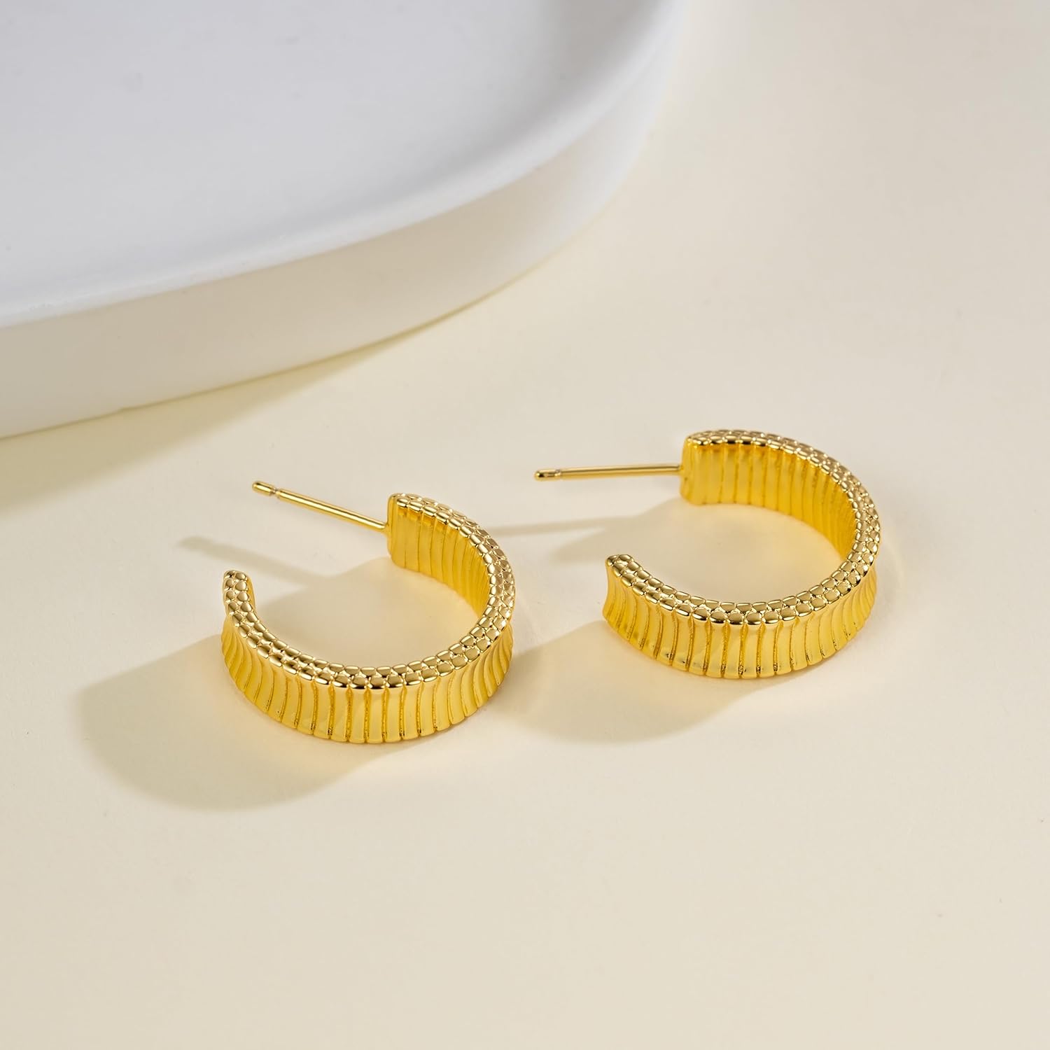 Gold Hoop Earrings for Women 14K Gold Hoop Earrings for Women Hoops Earring for Womens C-Shaped with Uniform Ridged Textures Statement Hoops Studs Earring for Womens 20mm - Image 6