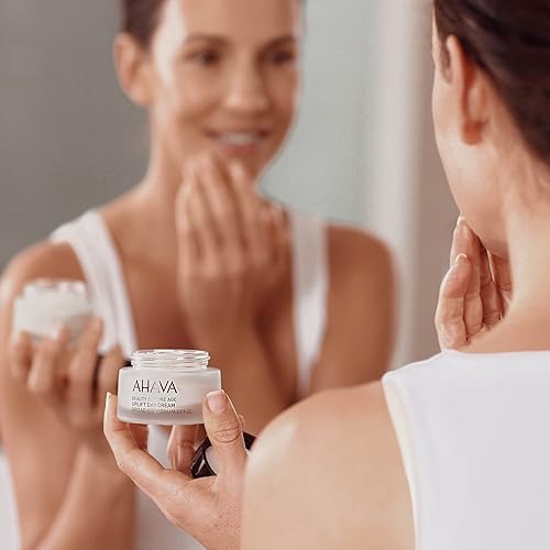Miniatura 7 de AHAVA Uplift Crema de día, amplio espectro SPF20 - Crema hidratante rica para levantar, reafirmar y tensar la piel, reduce las arrugas profundas,