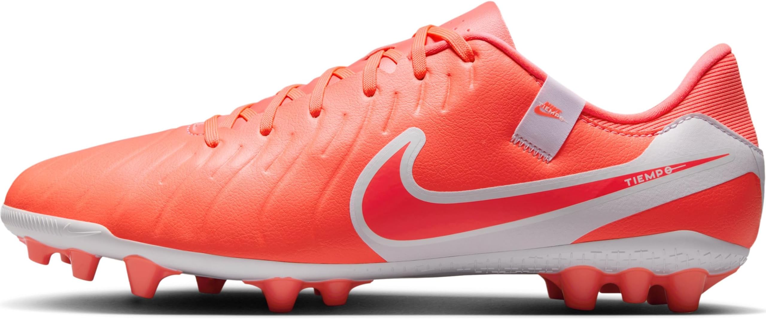 cleats nike tiempo