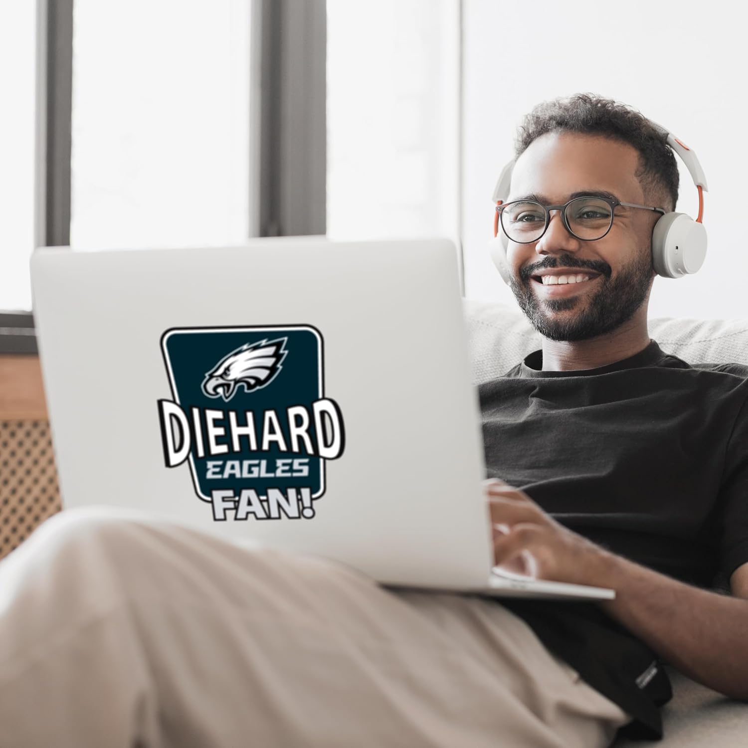 Siskiyou Sports NFL Philadelphia Eagles Die-Hard Fan Auto Decal, Team Colors, One Size