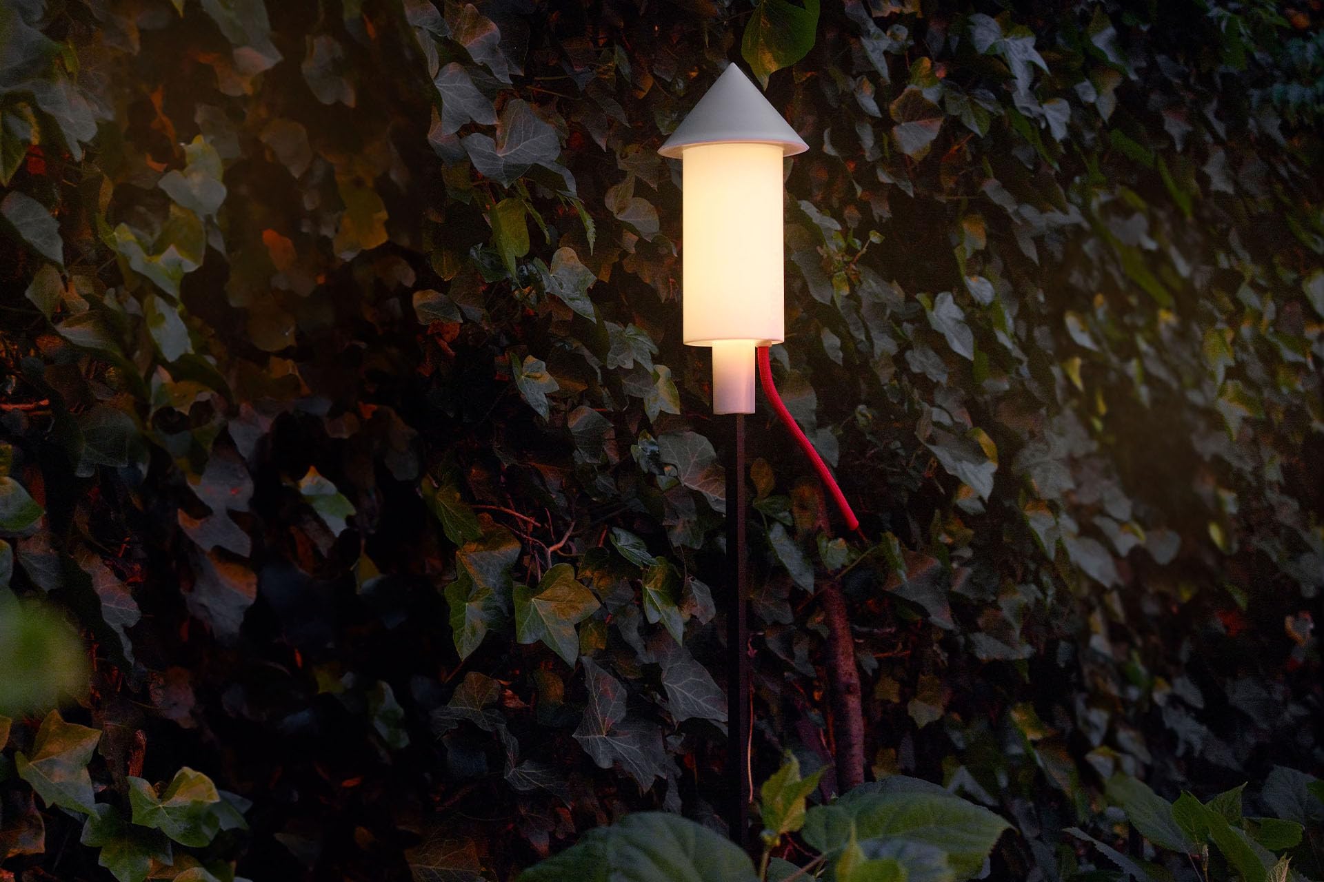 Fatboy Luz Solar Jardin Exterior Racket La Surprise - Lampara Exterior - Foco - Solar Lights Outdoor - Inalámbrico