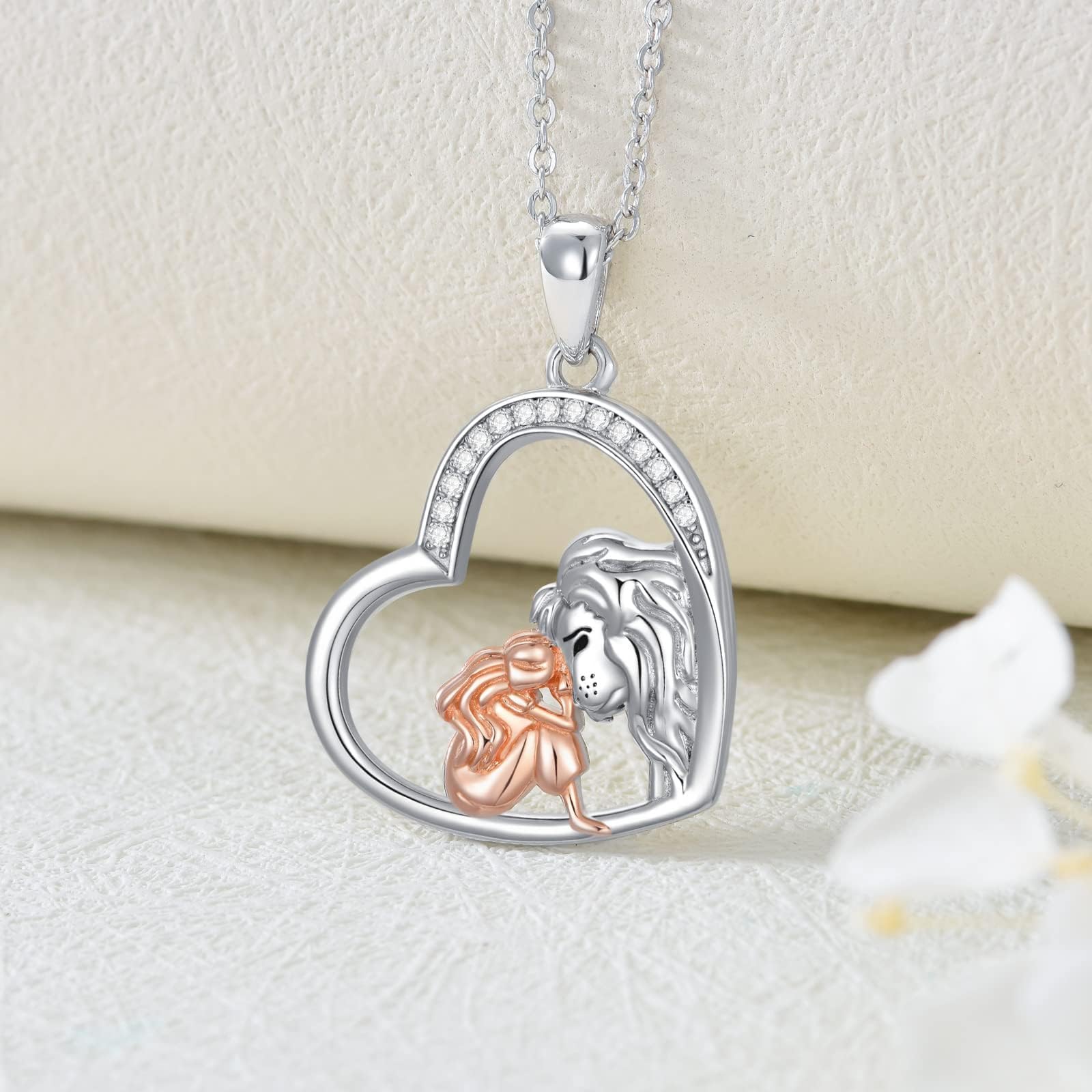 ONEFINITY Löwenmädchen Halskette 925 Sterling Silber Löwenmädchen Anhänger Schmuck Geschenke für Frauen Mädchen