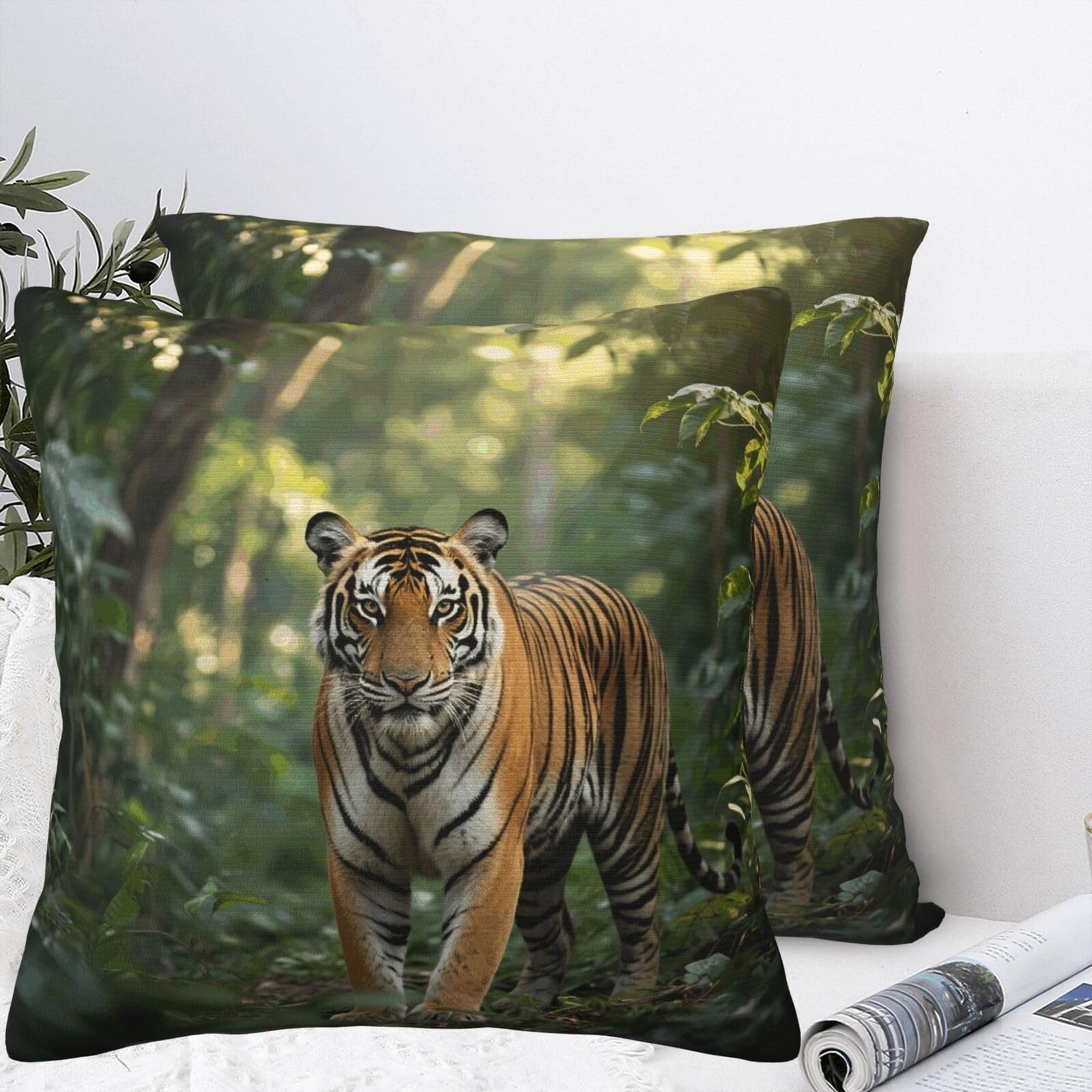 BTCOWZRV Tiger in The Jungle Plush Throw Pillow Covers 18"X18",Soft Cozy Couch Cushion Covers Decorative Pillow Cases for Holiday Home Bedroom Sofa Decors