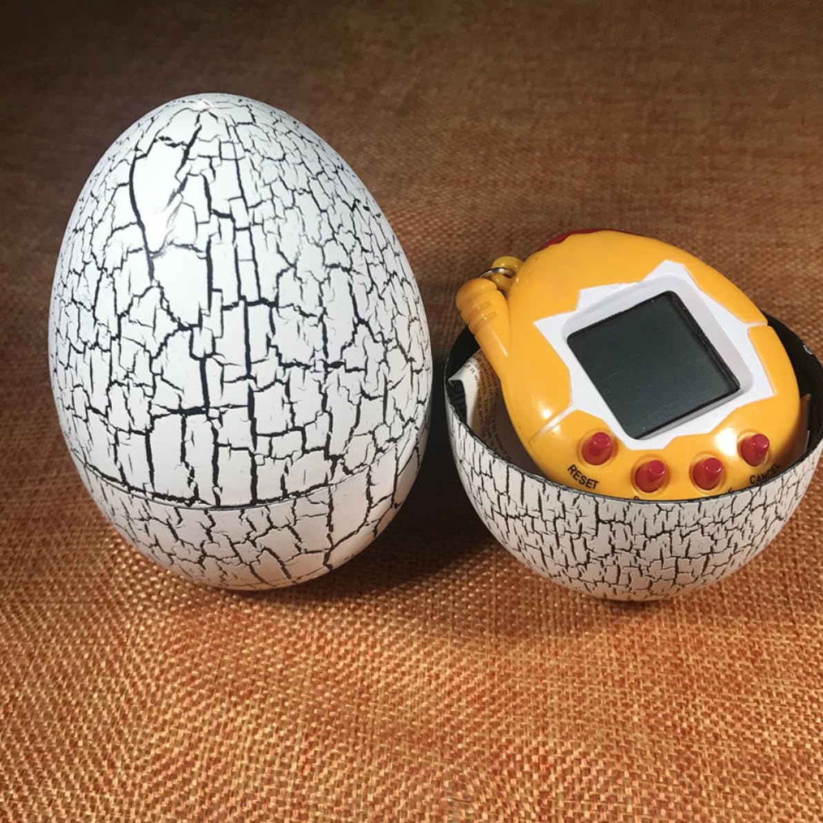 Ckuakiwu Virtual Pets Animal Toy Electronic Pet Game Machine Mini Handheld Game Console Cracked Egg Digital Virtual Pet Toys
