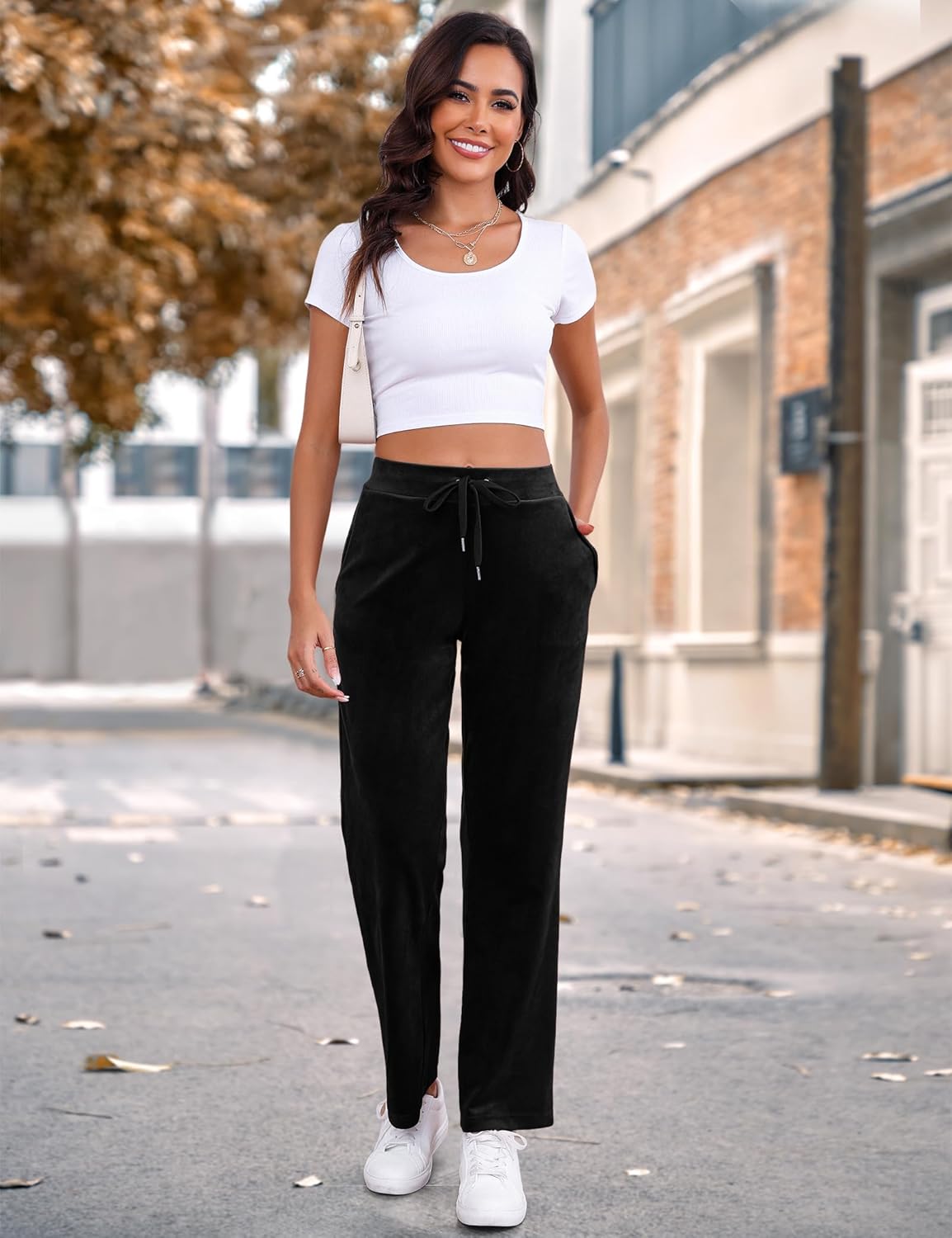 Velour Pants for Women, Straight Leg Womens Velour Sweatpants, Velvet Wide Leg Lounge Pants for Women with Pockets - Image 4