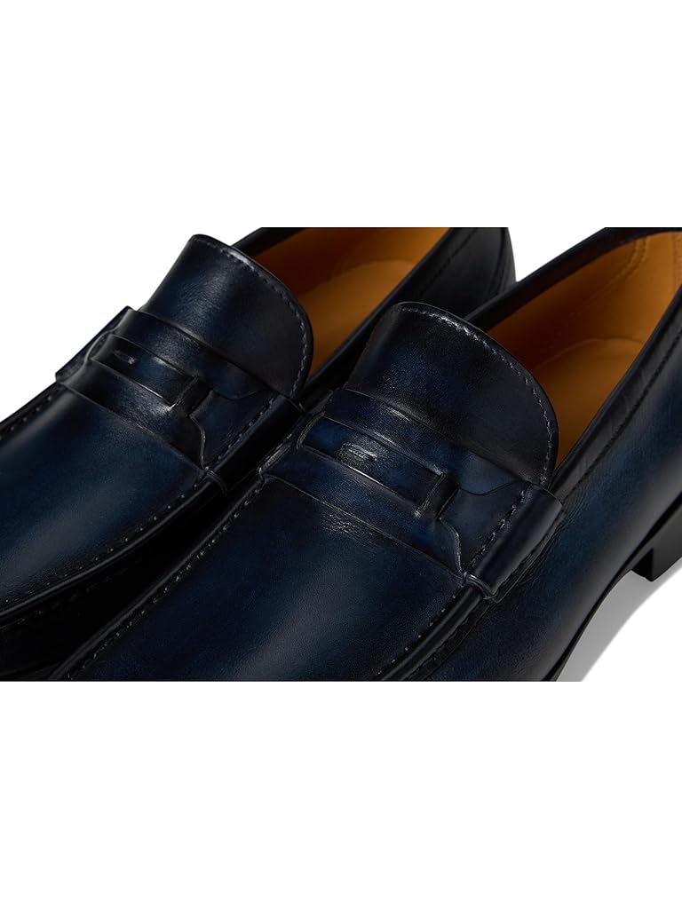 Navy Magnanni Daren