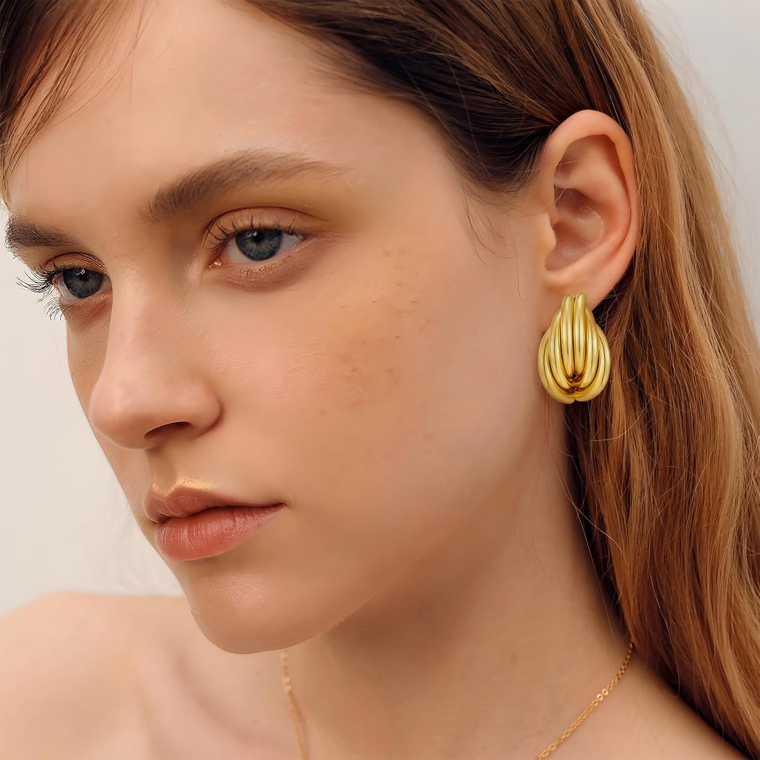 Gold Geometric Clip On Earrings for Women Chunky Gold Knot Link Clip Earrings Trendy Jewelry - Image 4