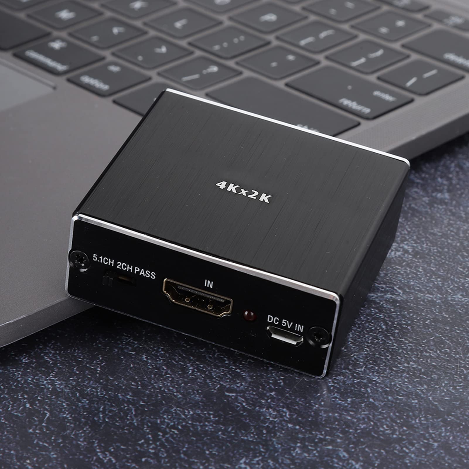 Professional Metal Black 4K x 2K to Optical SPDIF 3.5mm Audio Extractor Adapter, Supports 3D 4KX2K Resolution, Dual Audio Outputs