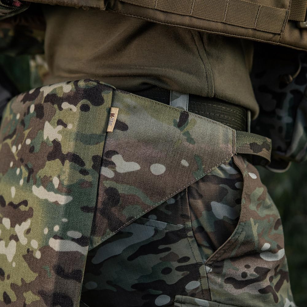 M-Tac Sitzmatte mit Gurt 24x36 cm – Isolierende Outdoor-Sitzunterlage aus Cordura 1000D mit 35 mm Polsterung, Befestigung am Gürtel mit Fastex-Schnalle – ideal für Wandern, Multicam