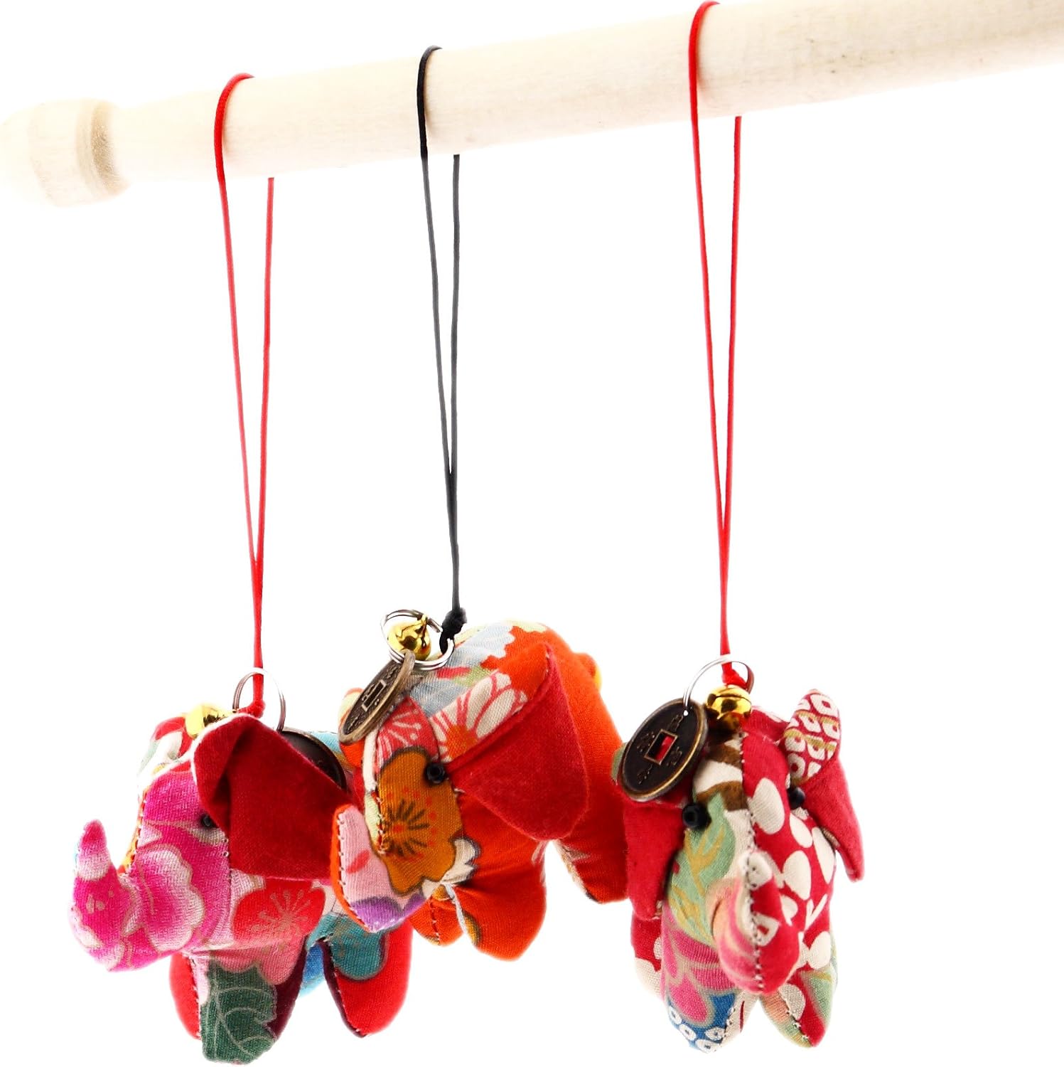 Elephant Ornament/Hanger Assorted Home & Kitchen