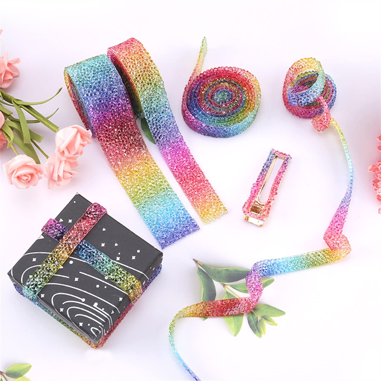 ACiyD Mehrzweck 4 Rollen Regenbogen-Strassband Trim Kristall Trim Nähband DIY Strass für Dekorationen Kleidungsstück Zubehör für Geschenkverpackungen Handwerk (Color : Rainbow) (Rainbow)