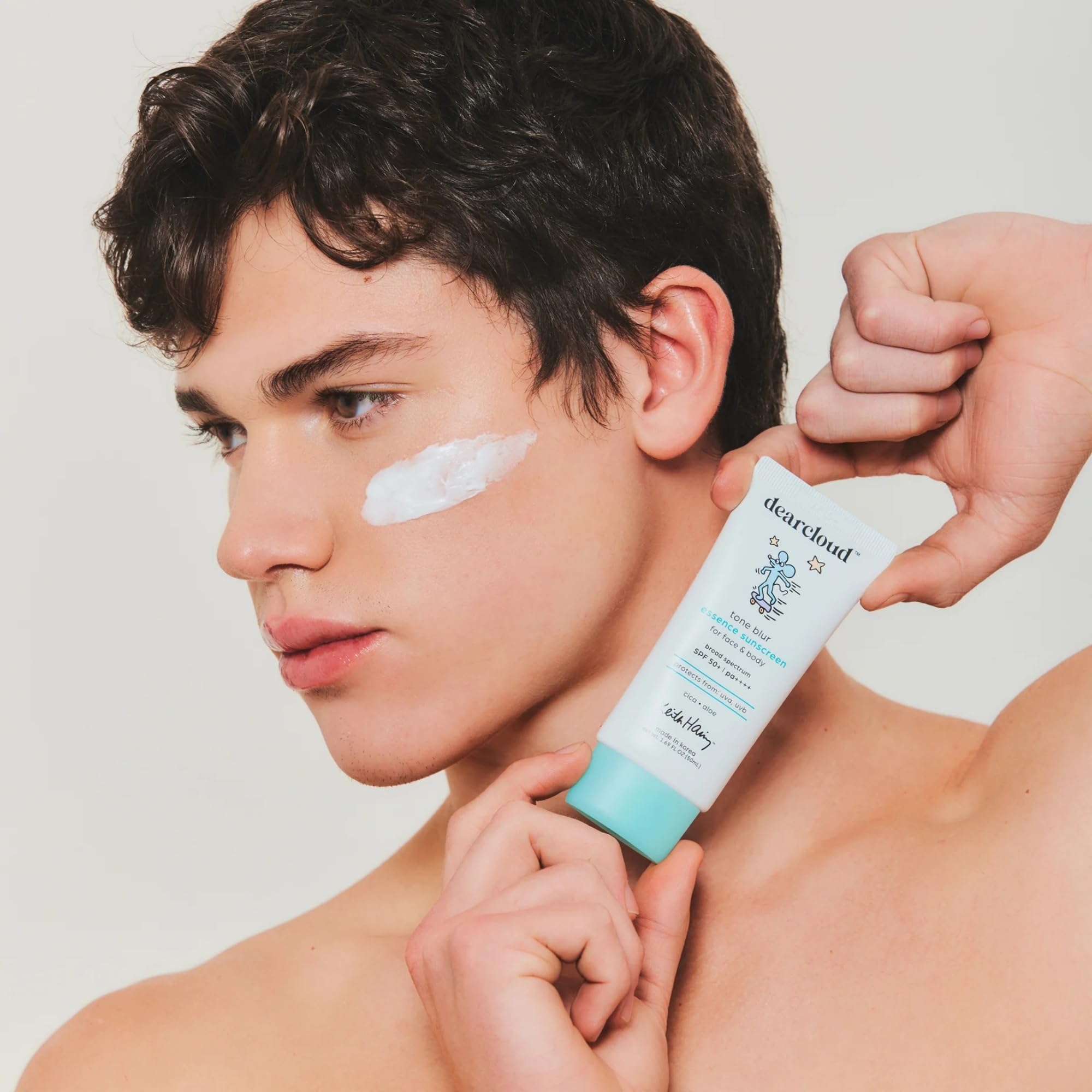 Amazon.com: Keith Haring Tone Blur Sunscreen SPF 50 – Korean