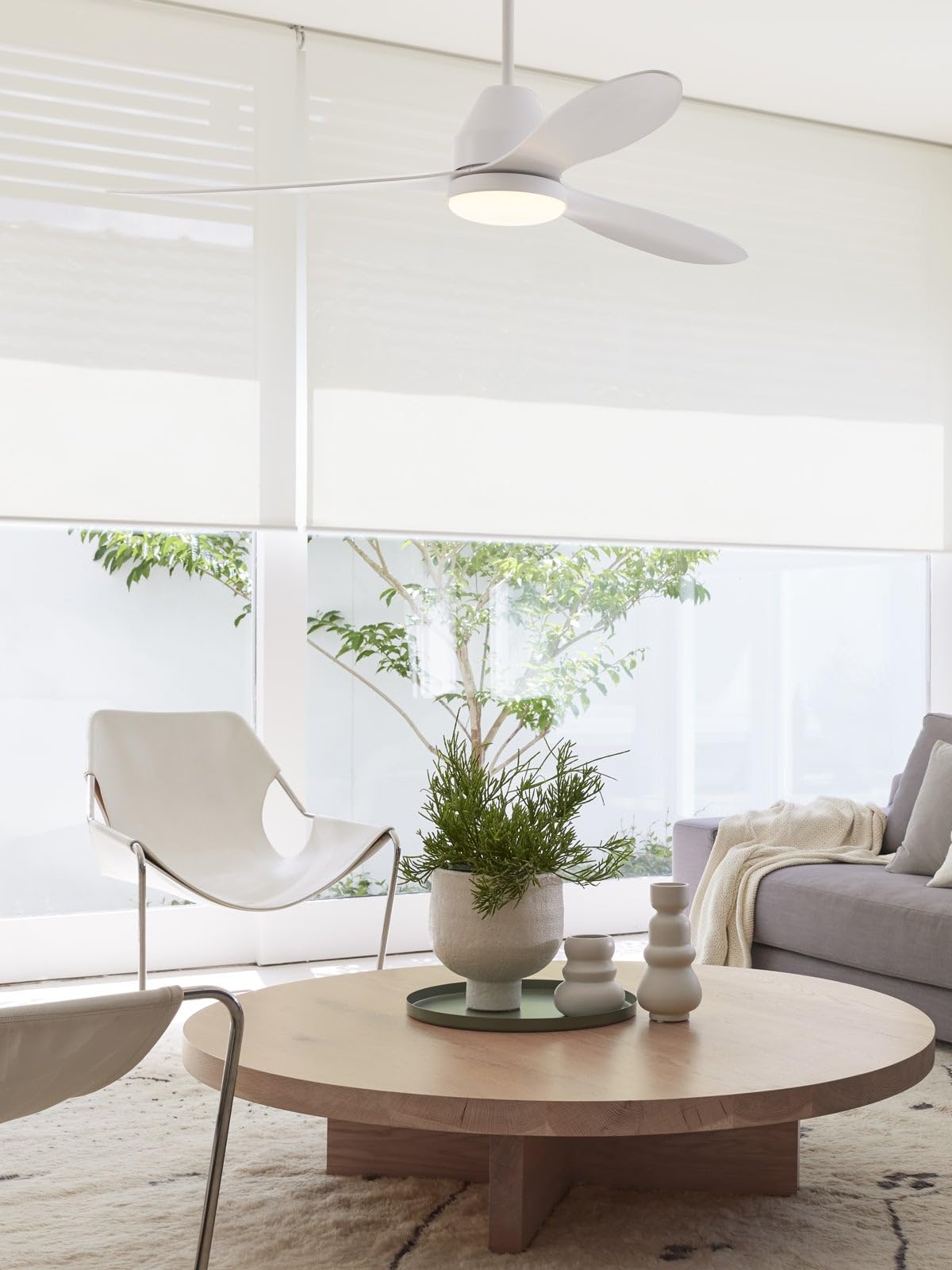 Lucci air Ventilador de techo Airfusion Whitehaven con plafón plano, diámetro de 142 cm