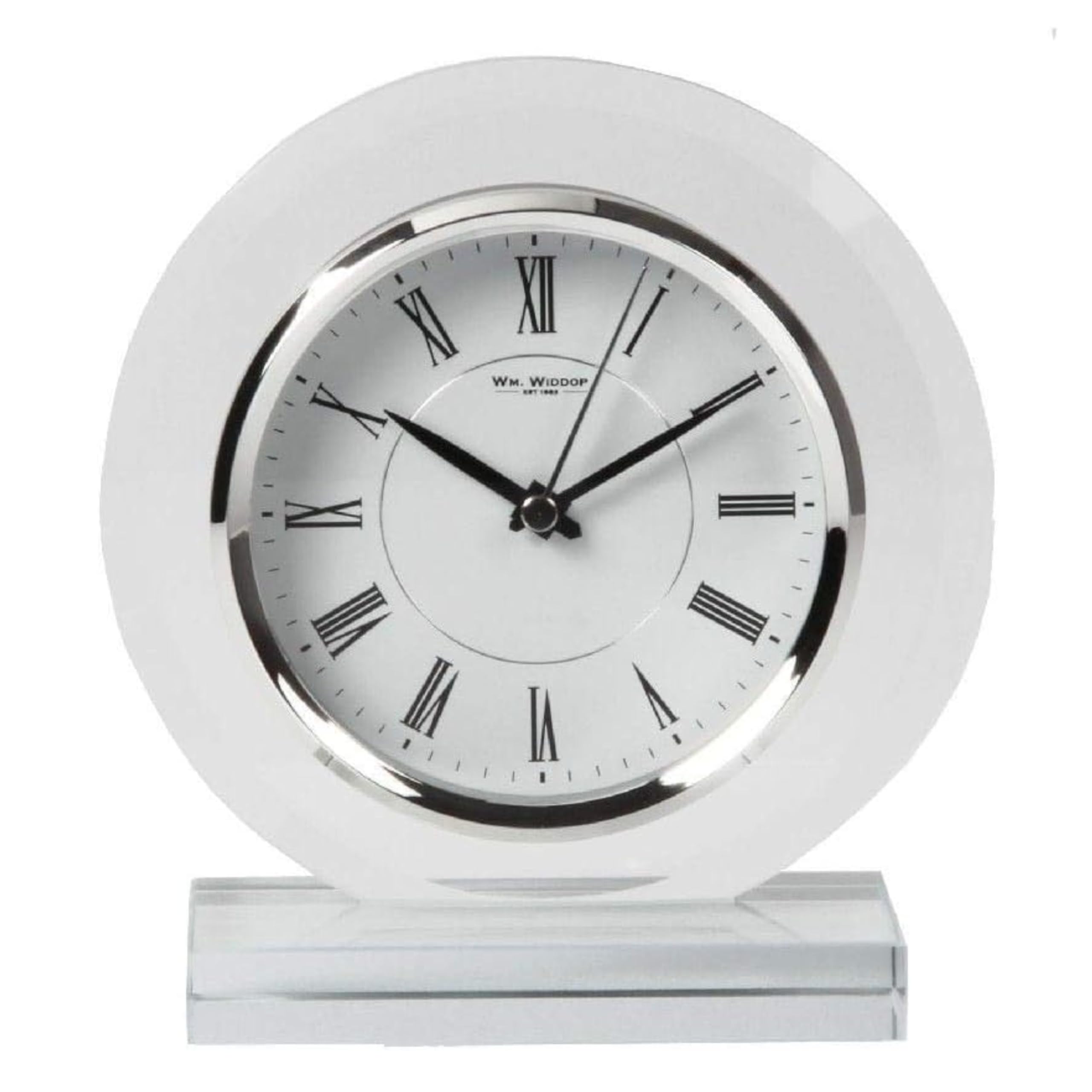 GAM Classic Black Mantel Clock – Non Ticking Quartz Mantlepiece Clock, Battery Powered – Small & Large Mantel Clocks for Living Room, Kitchen, Bedroom & Table Clocks