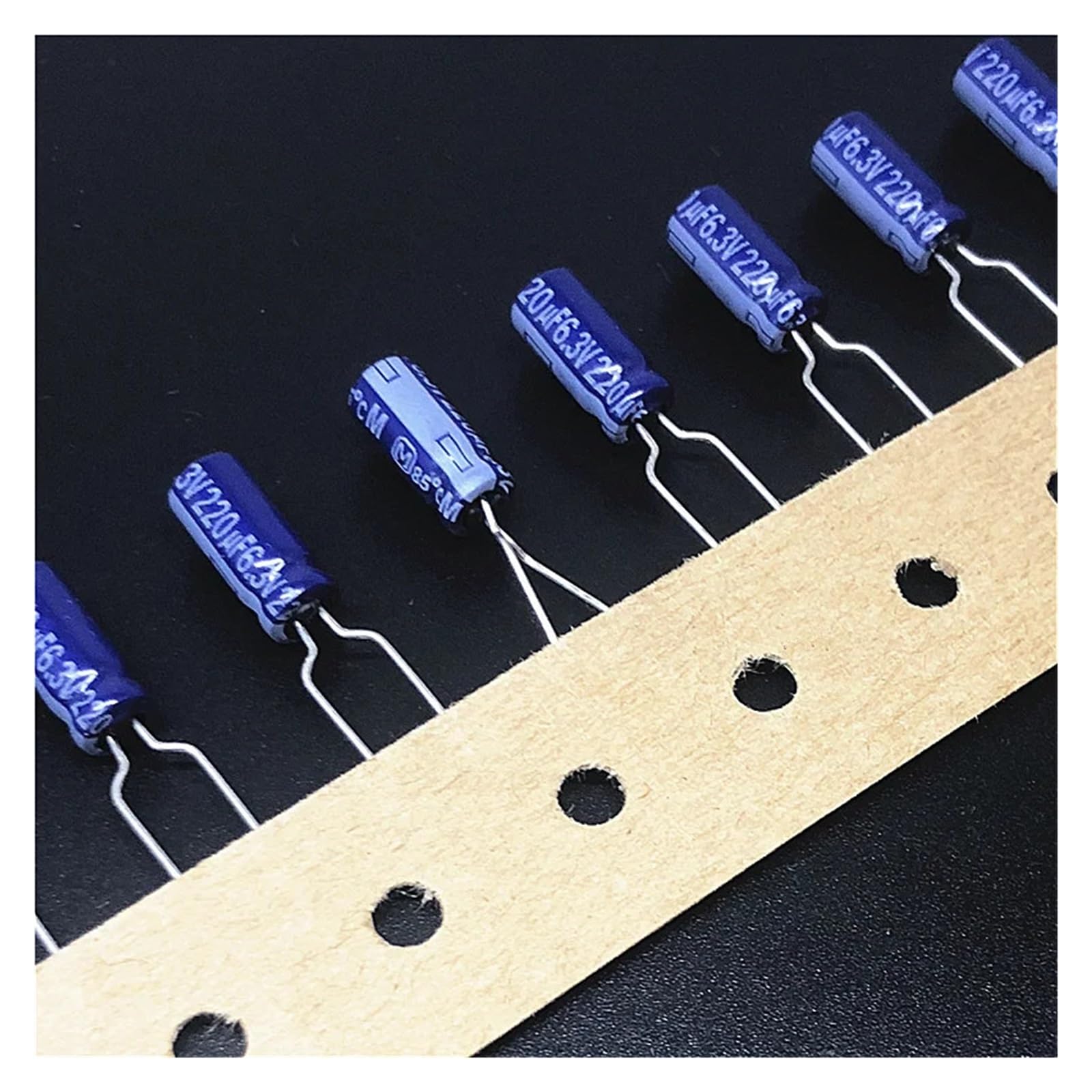ICXLPMC 100pcs 220uF 6.3V M Series 5x11mm 6.3V220uF grade Aluminum Electrolytic capacitor