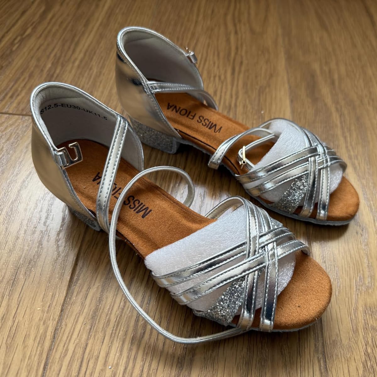 missfiona Zapatos de baile de salón para niñas, zapatos de tacón bajo con purpurina, Silver, 28.5 EU