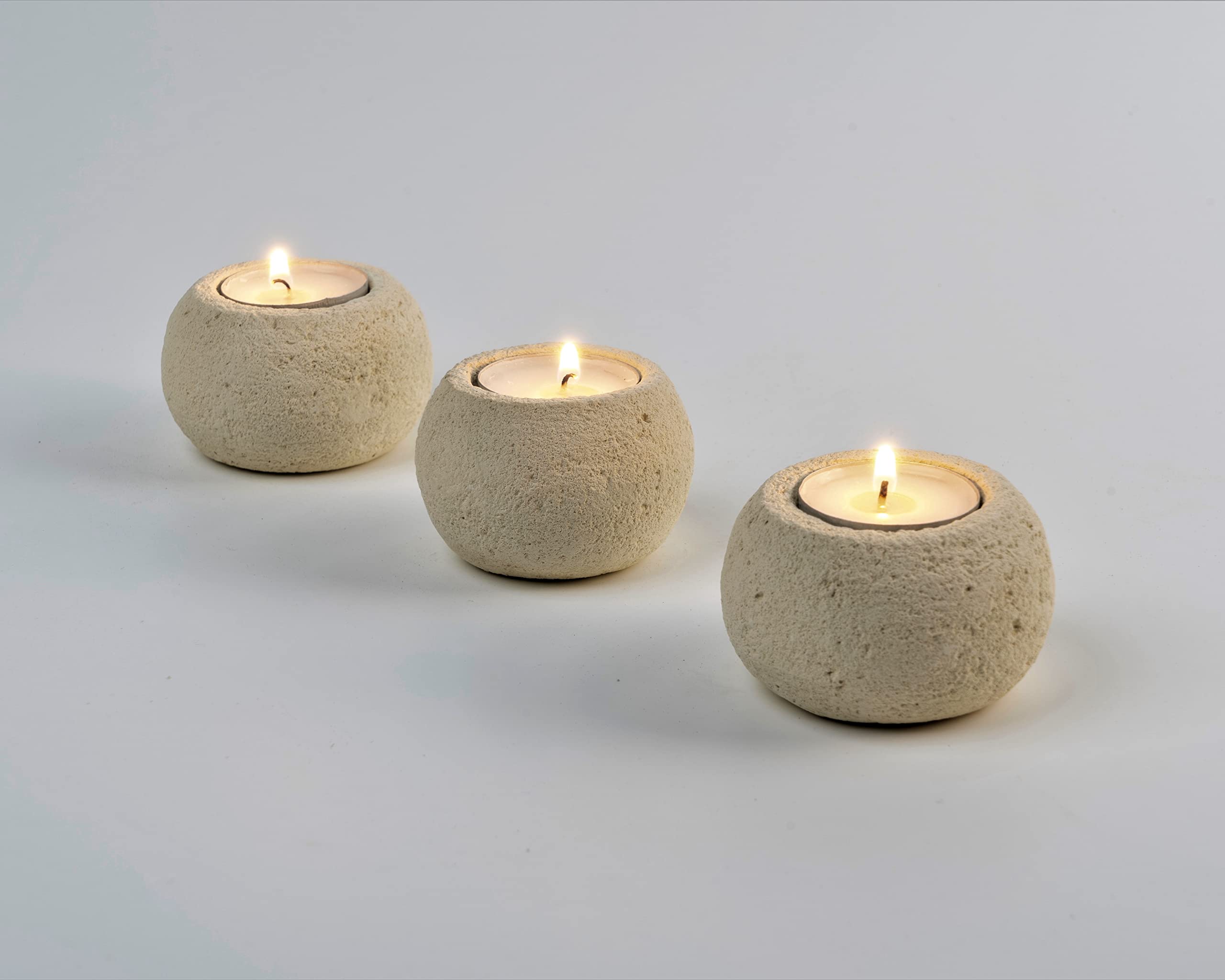 Portacandele In Pietra Naturale Tondo Porta Candele Votive Arredo In Pietra Set Portacandele Arredo Casa Decorazione Set Da 3 Pezzi Prodotto Made In Italy