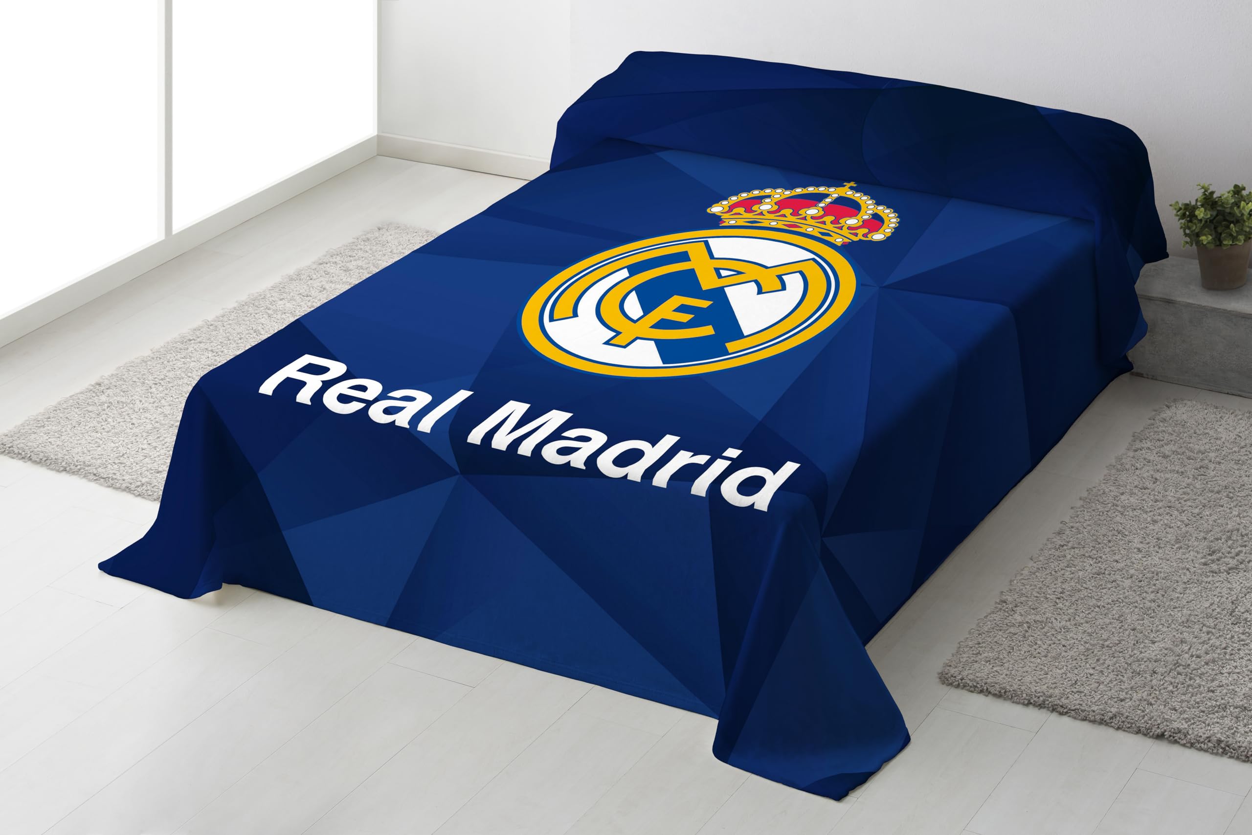 Manta Rachel Real Madrid Producto Oficial 160 cm. Ancho x 240 cm. Largo (100% poliéster)