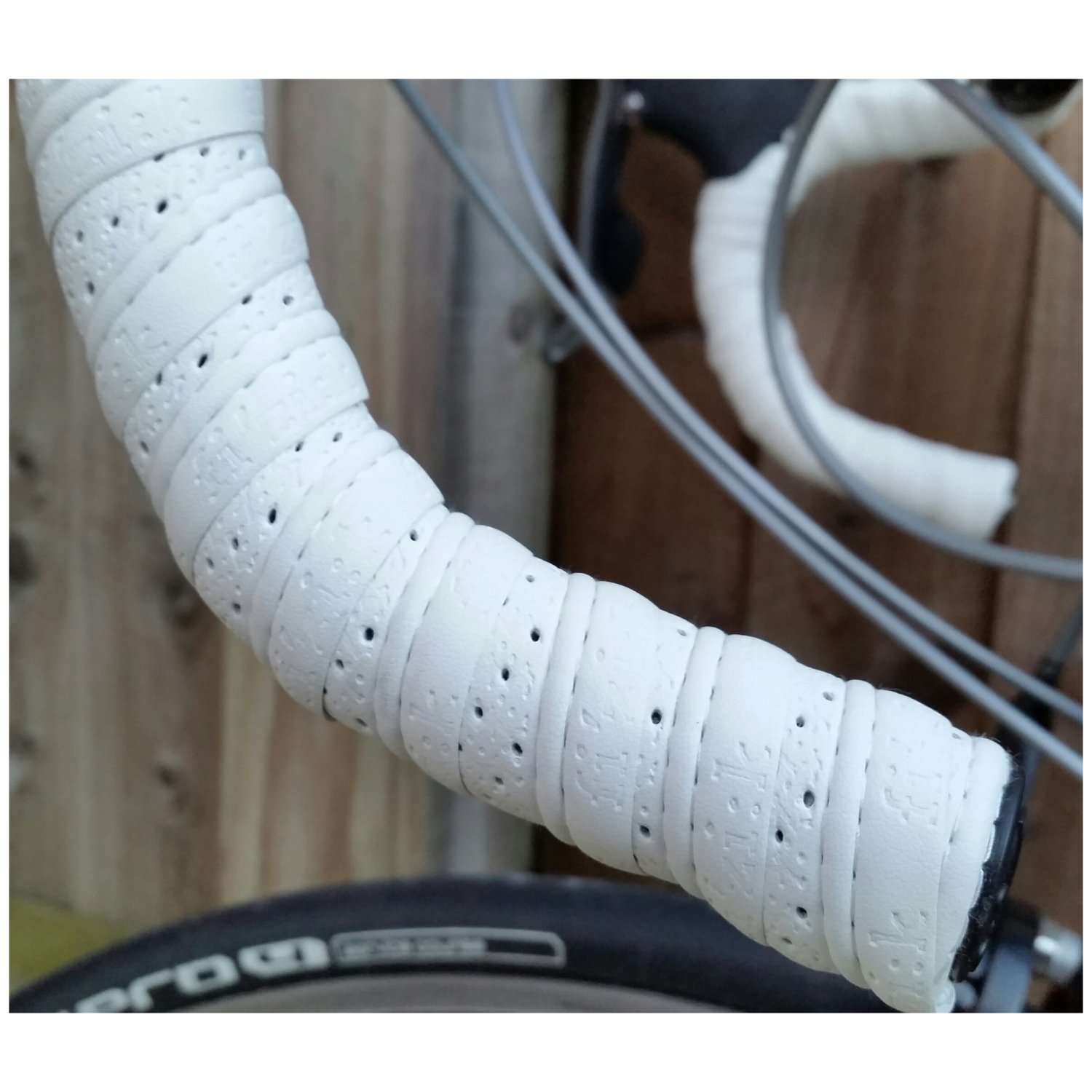 fizik Lenkerband für Fahrräder, 3 mm, Unisex, Perf.3 Mm, weiß, Einheitsgröße Sport & Freizeit