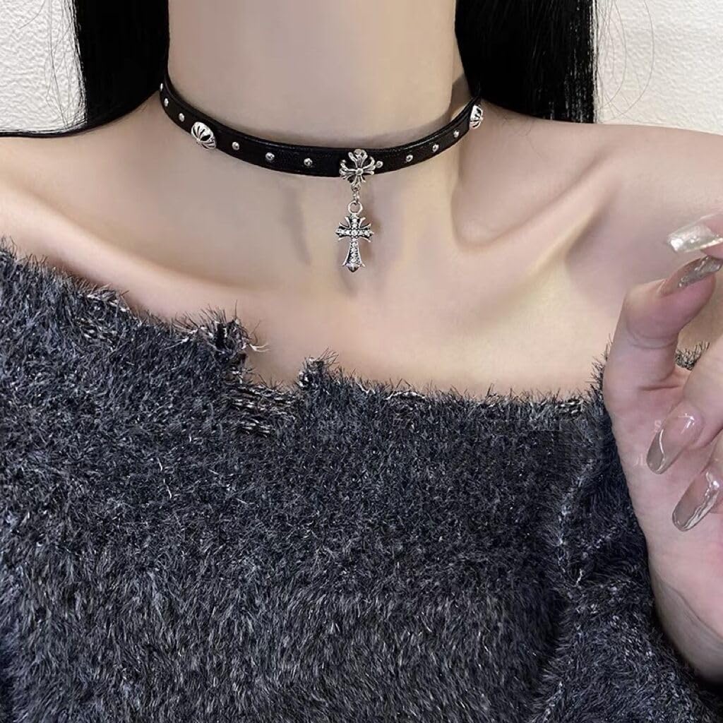 Black Choker Necklace for Women Punk Goth Metal Link Leather Collar Chokers Necklace Cosplay Rock Neck Chain Leather Chain Metal Link jewelry Sexy Necklace for Women Trendy - Image 2