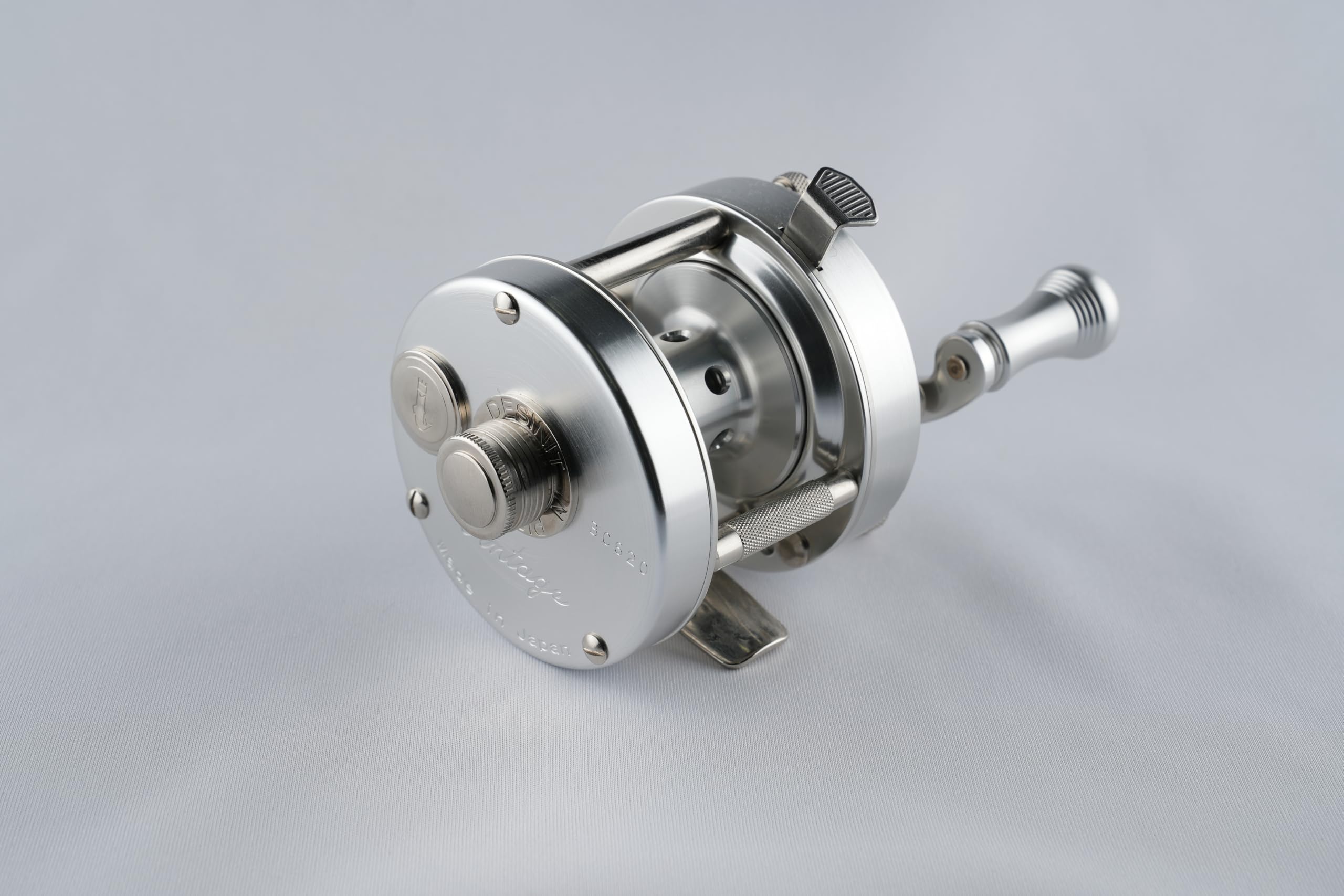 Amazon | ベイトキャスティングリール BC620SSS | 五十鈴工業 | ベイト