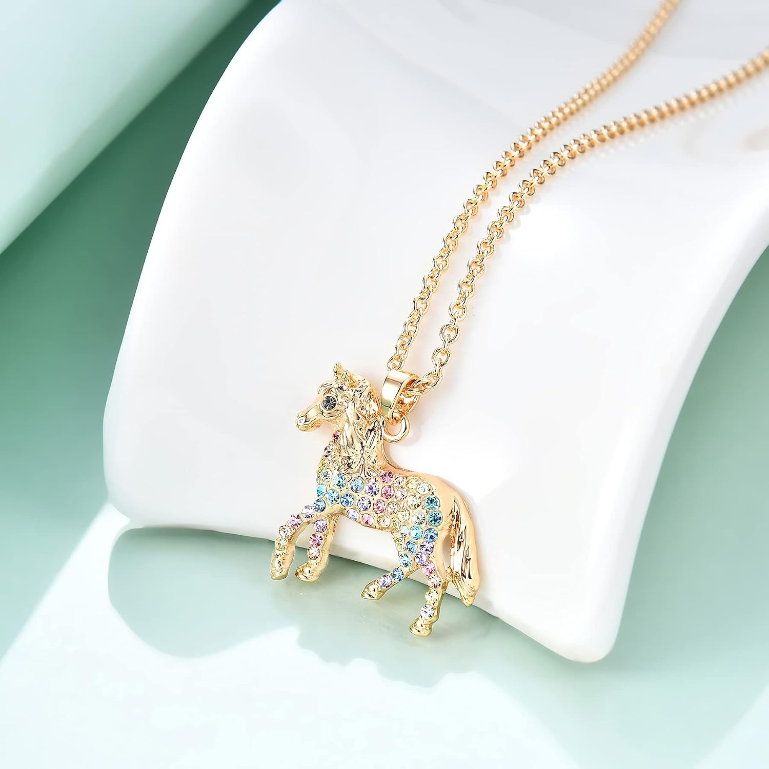 Girls Horse Necklace Gifts for Women,Animal Horses Pendant Necklaces Jewelry for Women